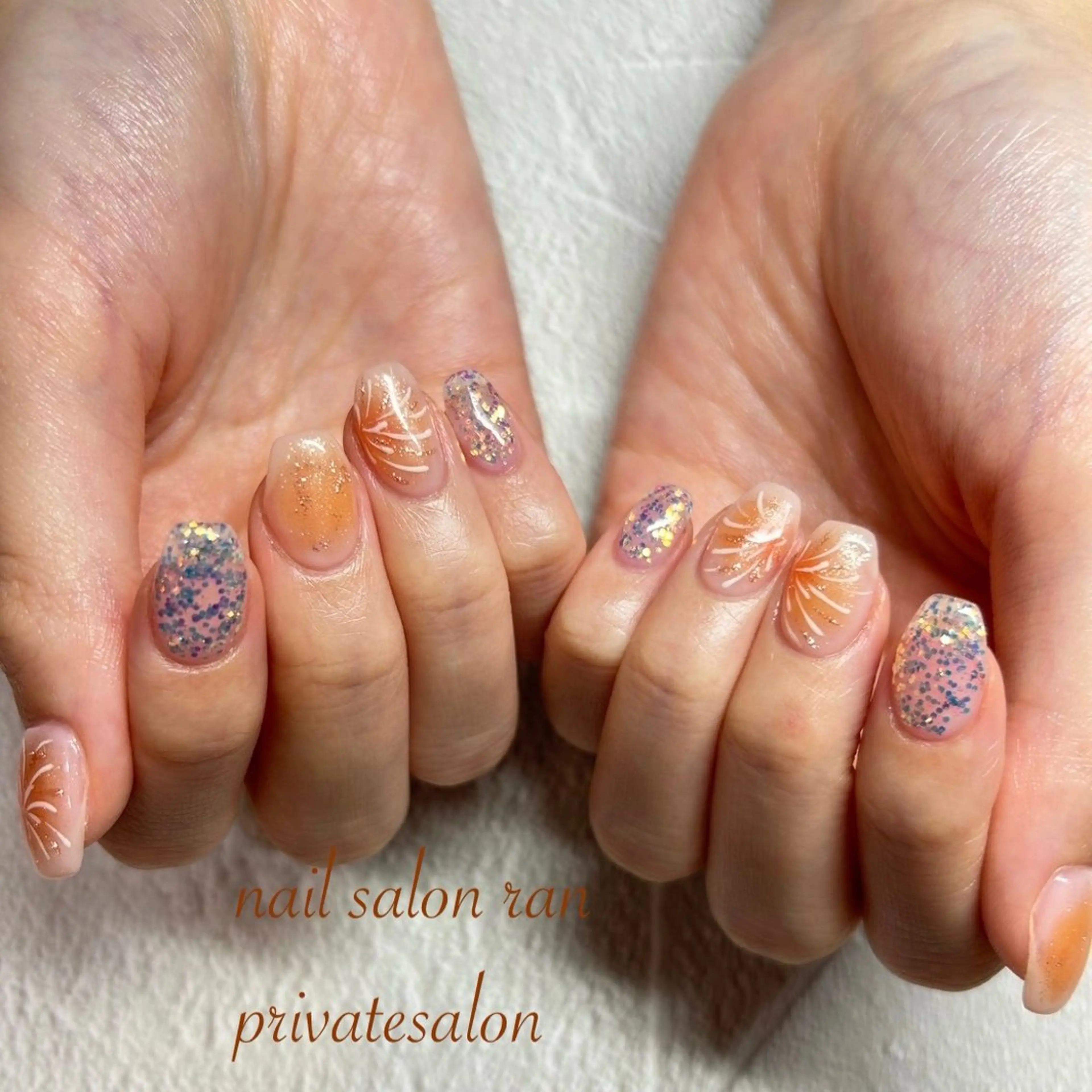 ネイル アートネイル ホログラムネイル キラキラネイル nailsalon ranのネイルデザイン