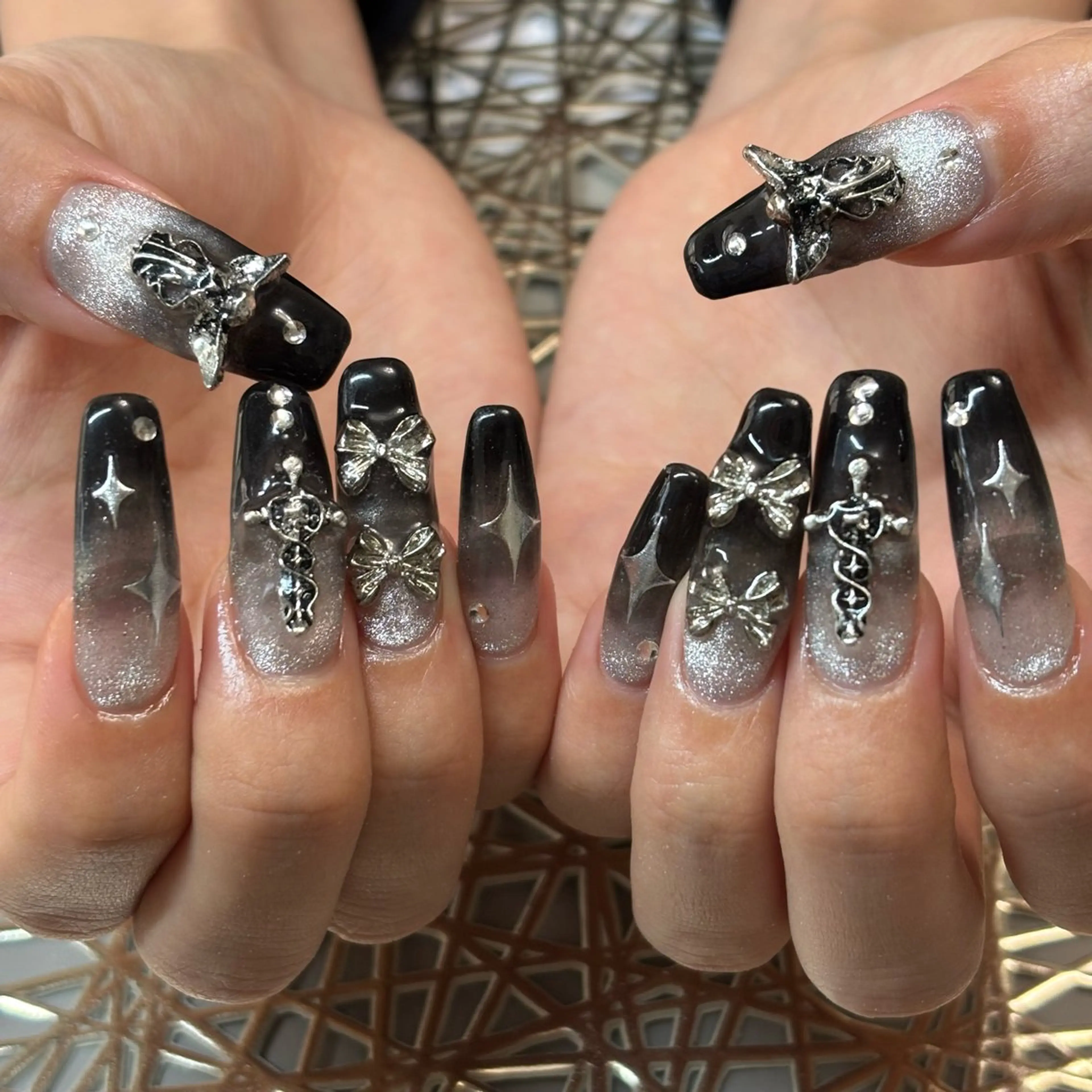 ネイル MiRanda Nail所属・MiRanda 保坂 舞のネイルデザイン