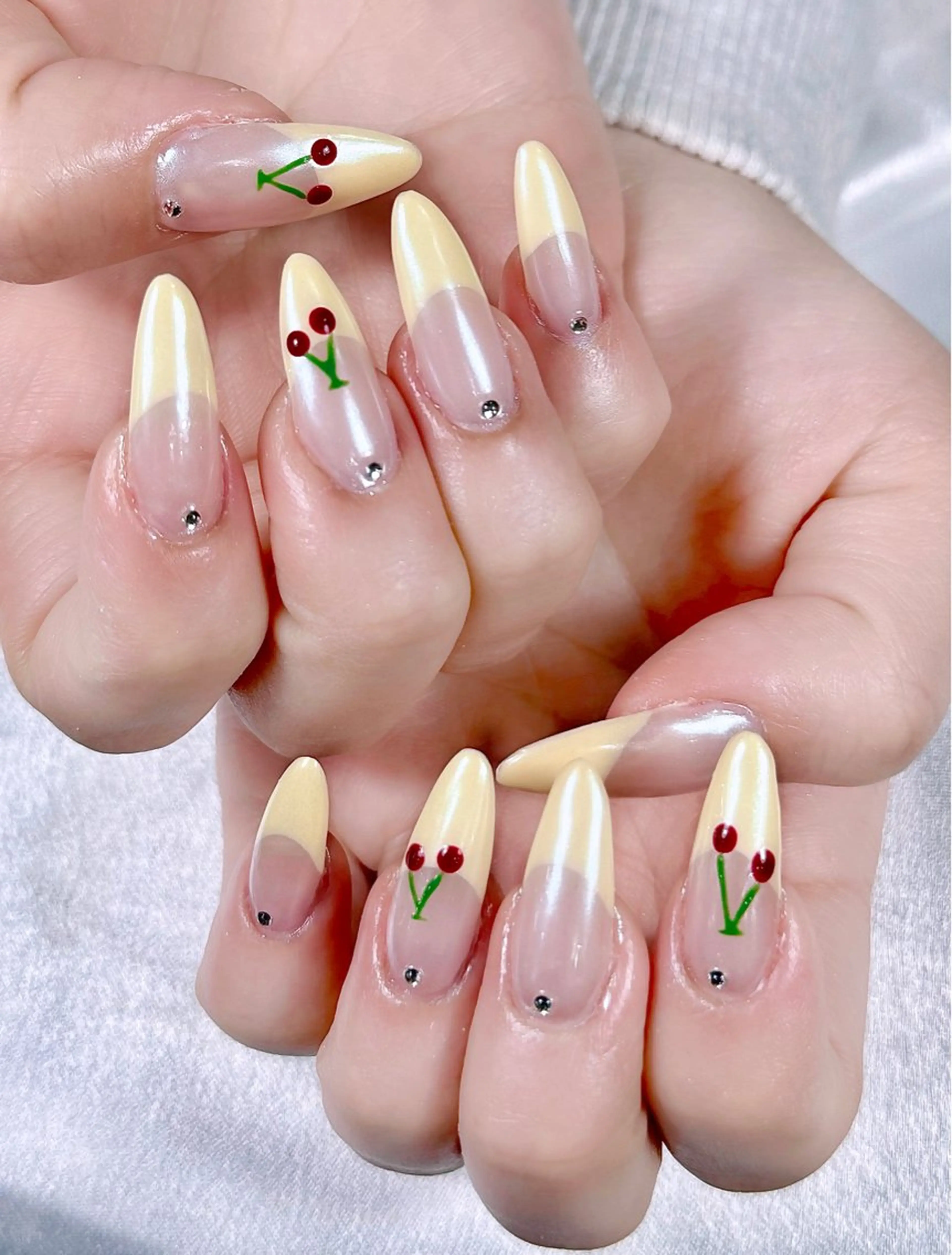ロング Rin Nail 新大久保店のネイルデザイン