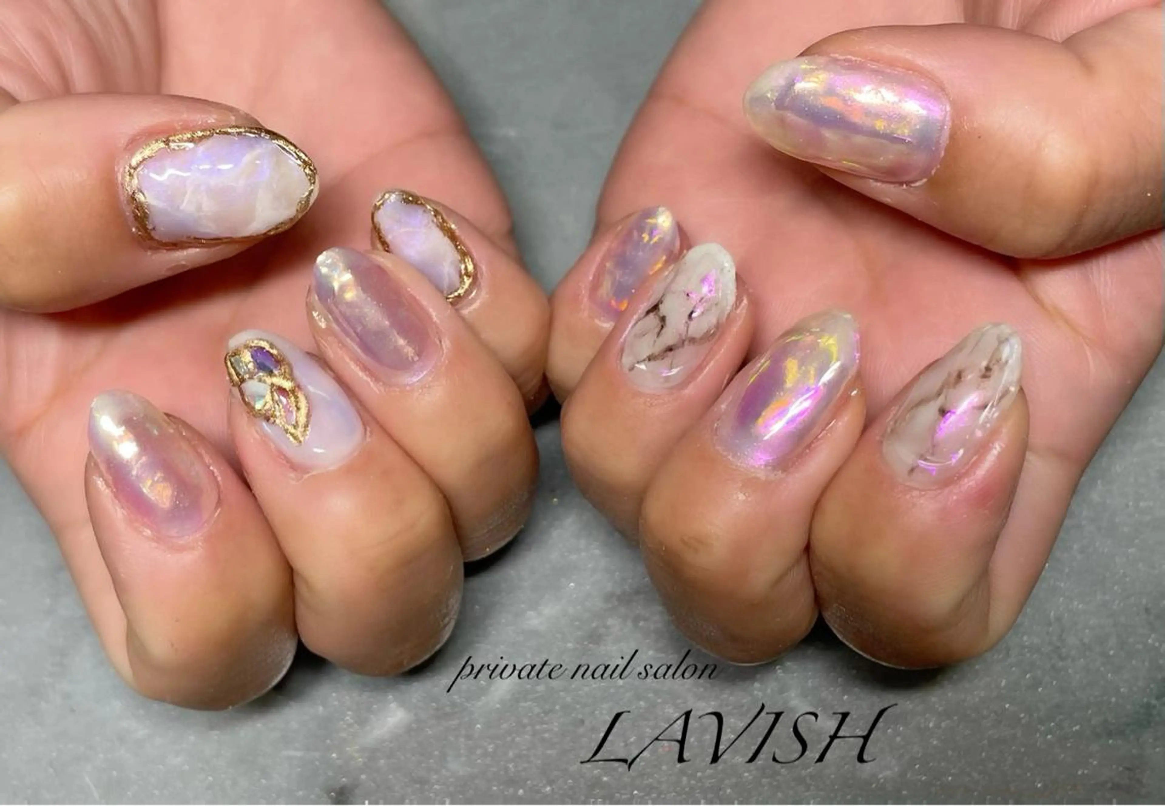 ネイル 氷ネイル・うるうるネイル 韓国ネイル ニュアンスネイル ワンカラーネイル 春ネイル LAVISH nail salonのネイルデザイン