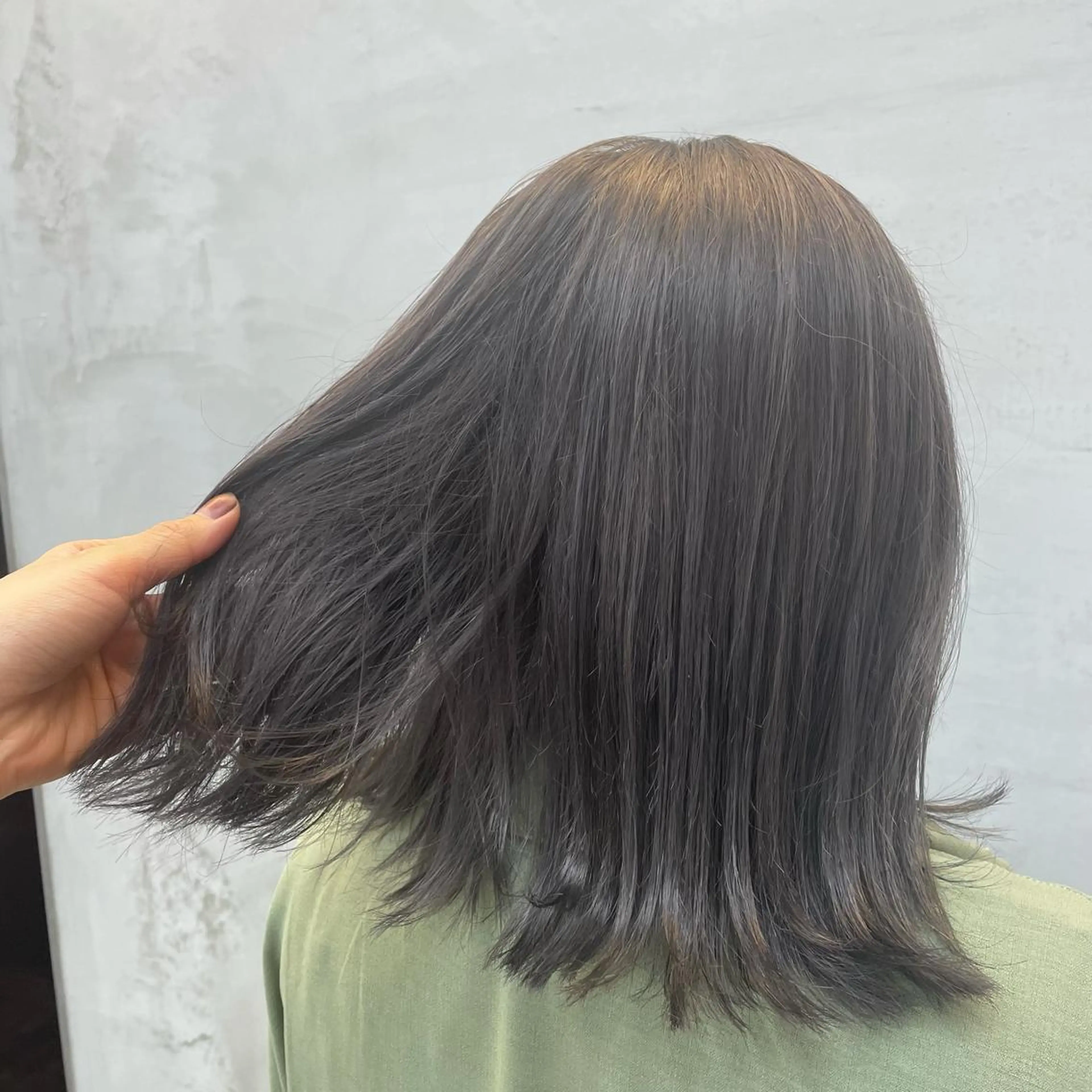 カラー 🫧艶髪/ブリーチ 🐳honami🫧のヘアスタイル