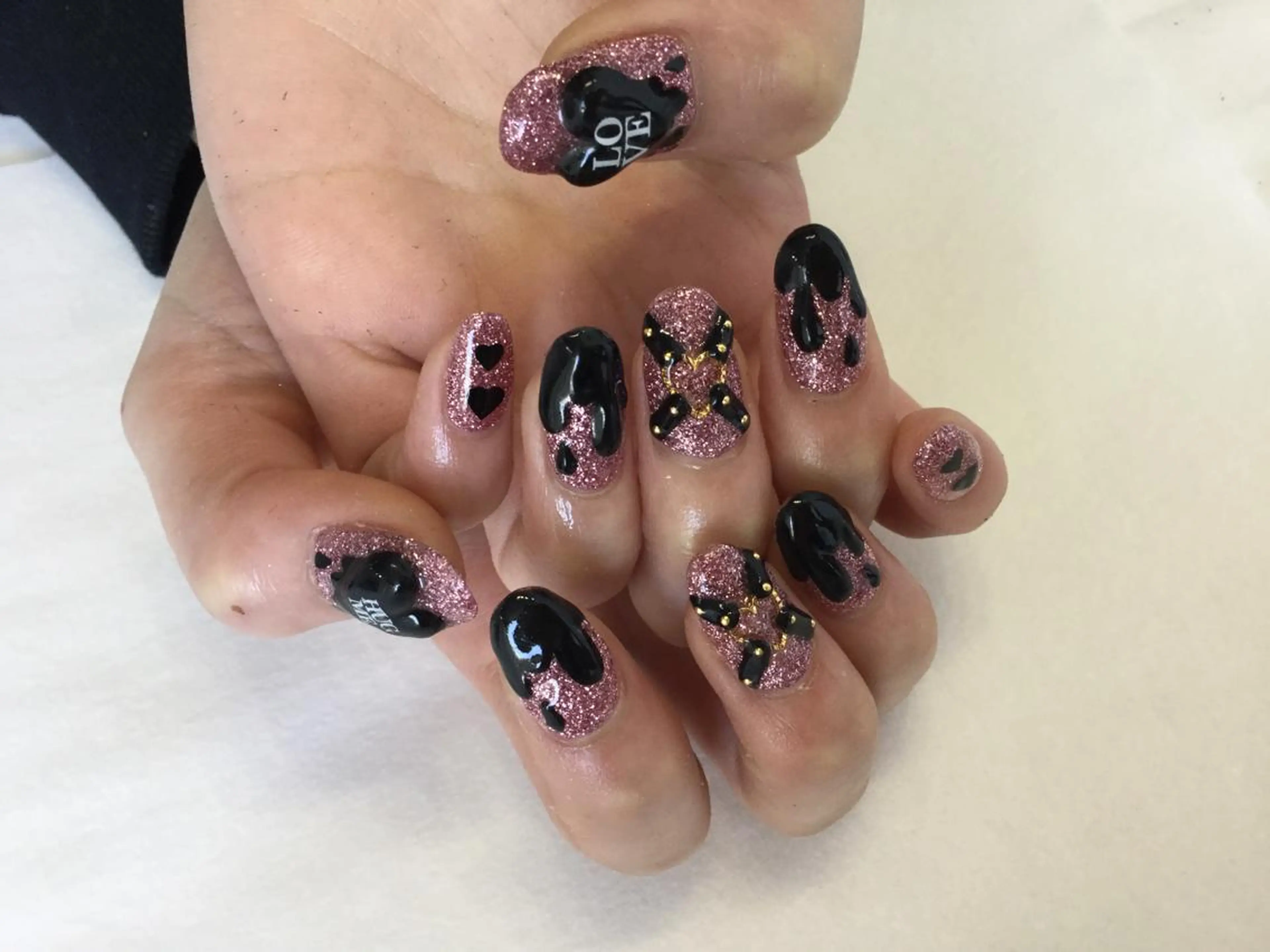 ネイル ハンドネイル 💎🐰 saki. m 🐰💎のネイルデザイン