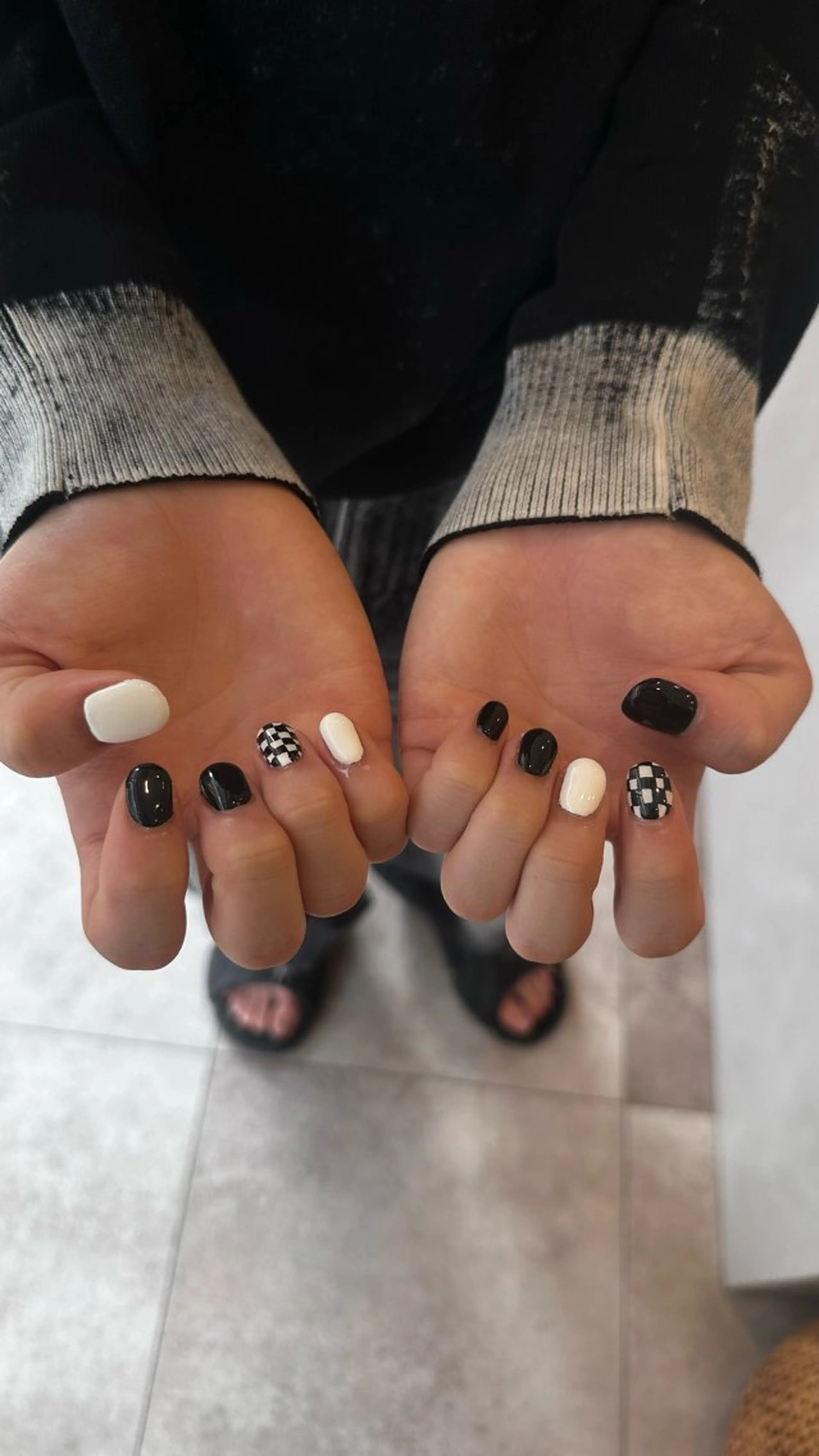 ネイル しおん⭐︎立川 sofaネイリストのネイルデザイン