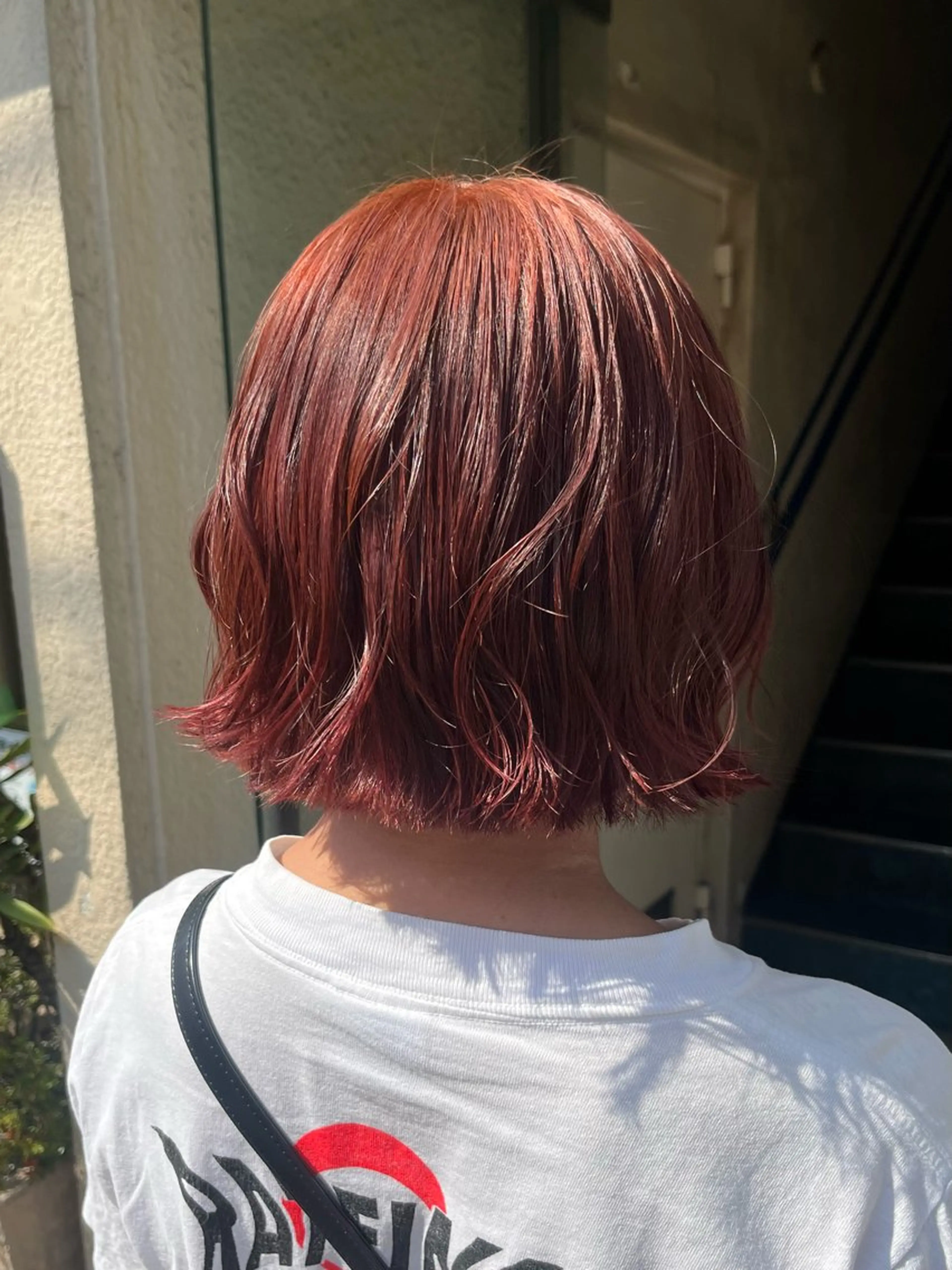 ショート カラー 艶髪/ハイトーン/ ヘアセット/モエノのヘアスタイル