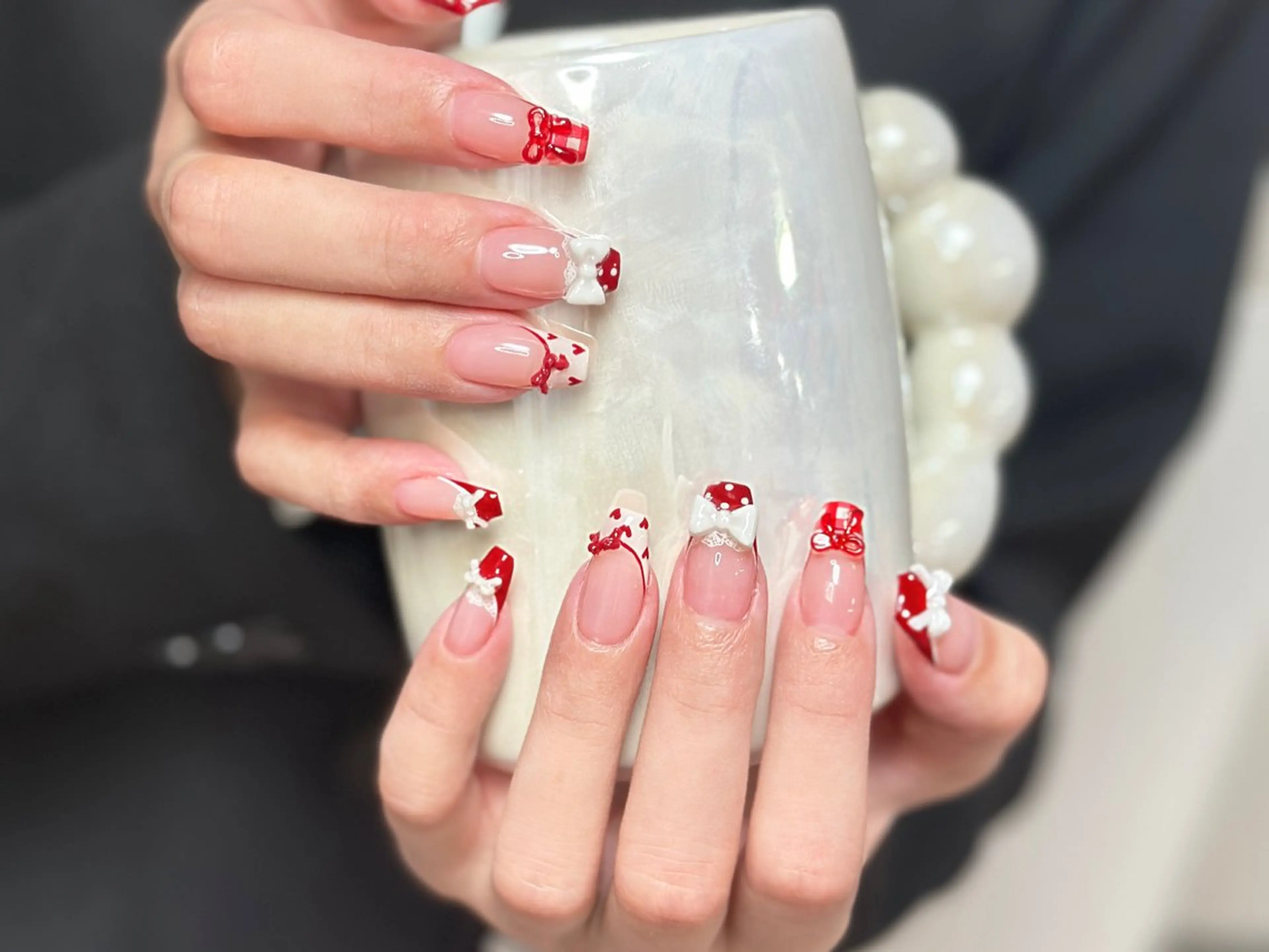 ネイル アートネイル オーロラネイル チークネイル フレンチネイル ガラスフレンチ 🎀セ リ🎀のネイルデザイン