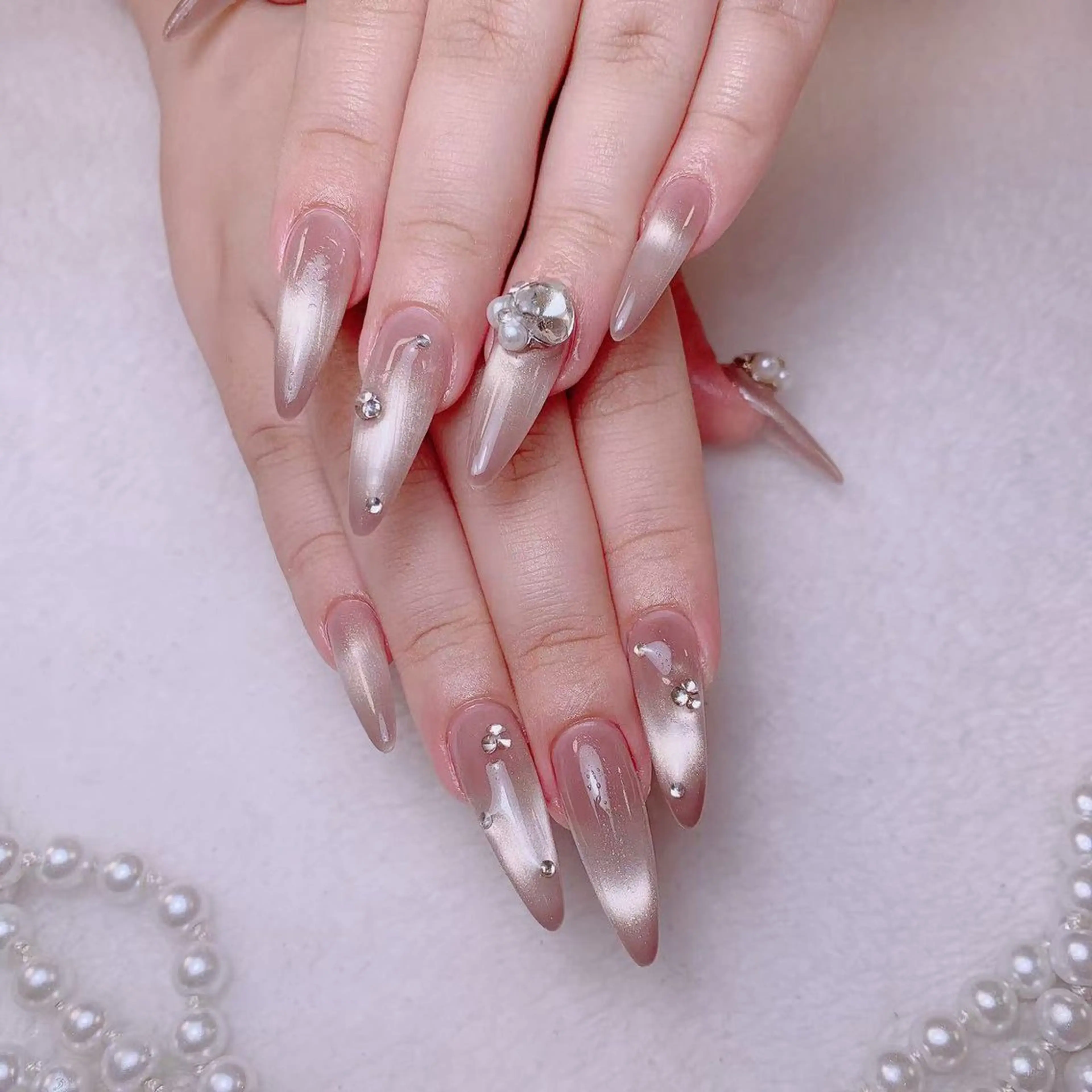 ネイル 長さ出し マグネットネイル ネイルチップ Amina nail salonのネイルデザイン