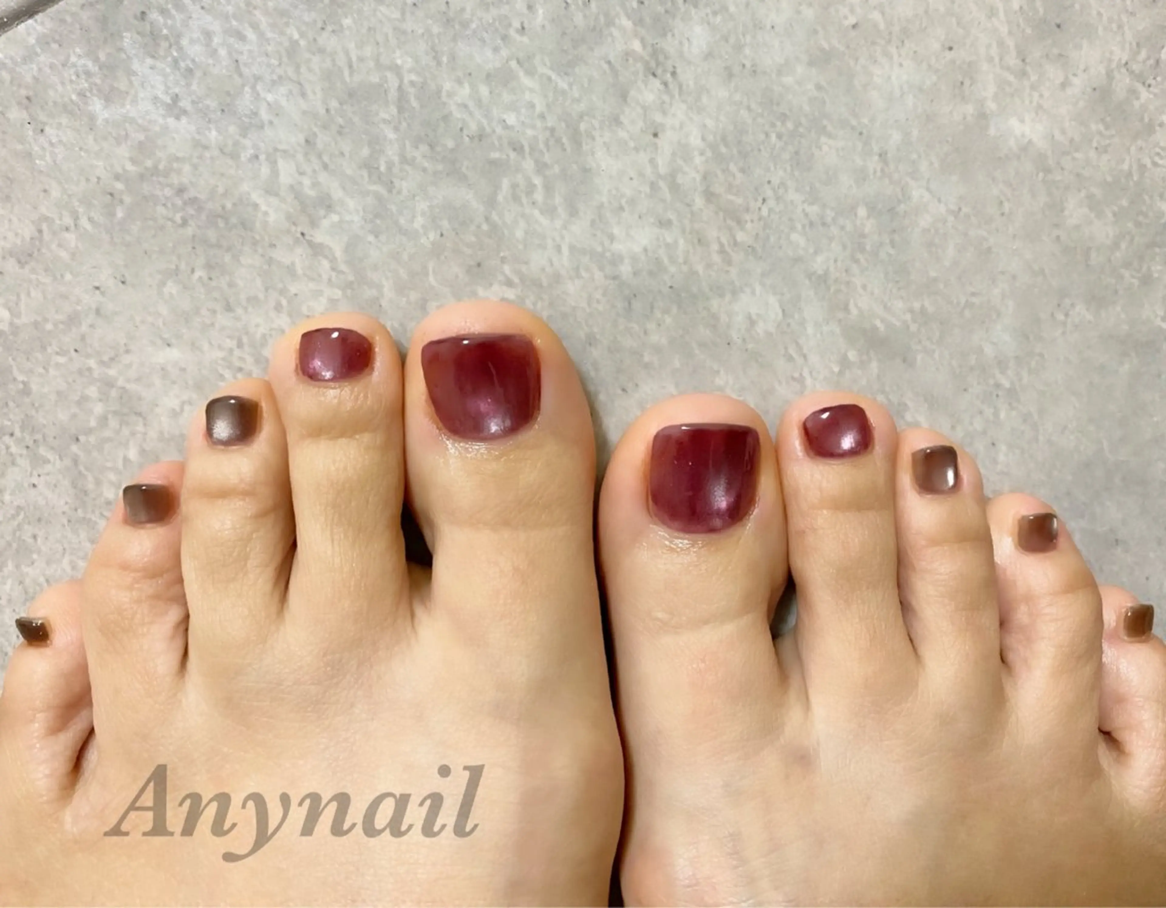 ネイル ブルー フットネイル ジェルネイル マグネットネイル フットネイル 岩澤 恵子のネイルデザイン