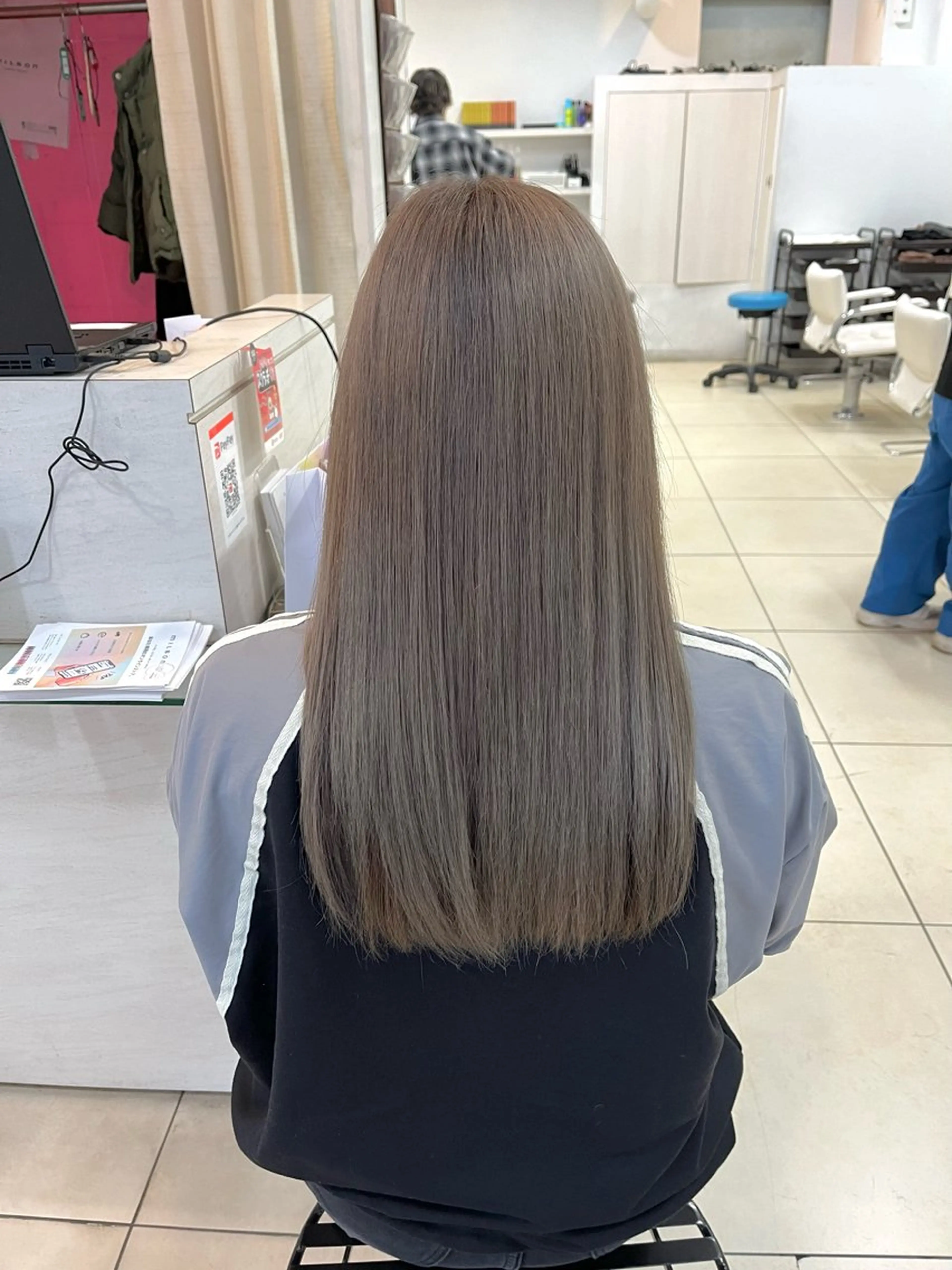 セミロング カラー 🌻髪質改善カラー 🌻Yunaのヘアスタイル