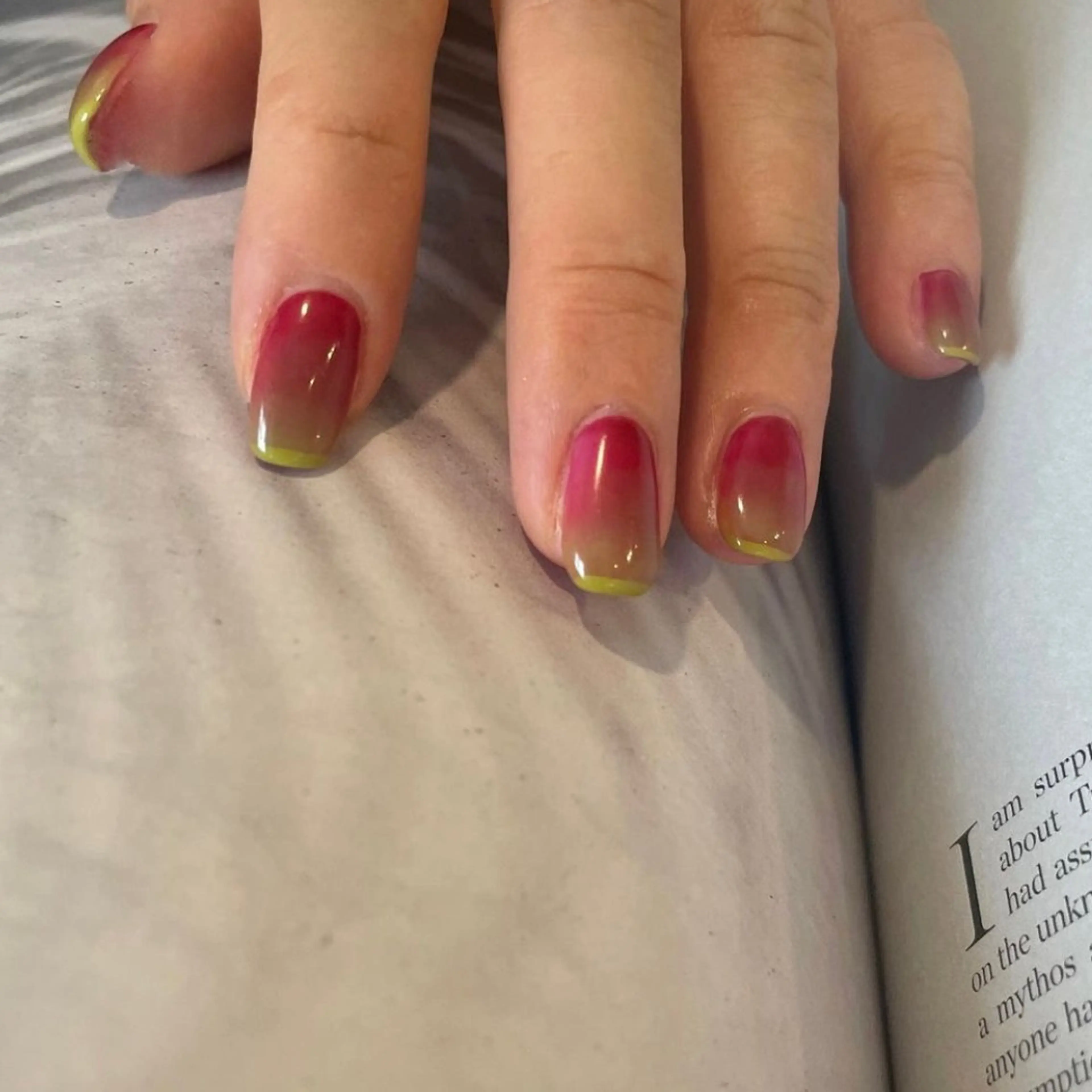 ネイル ハンドネイル 🌷 YURI🌷のネイルデザイン