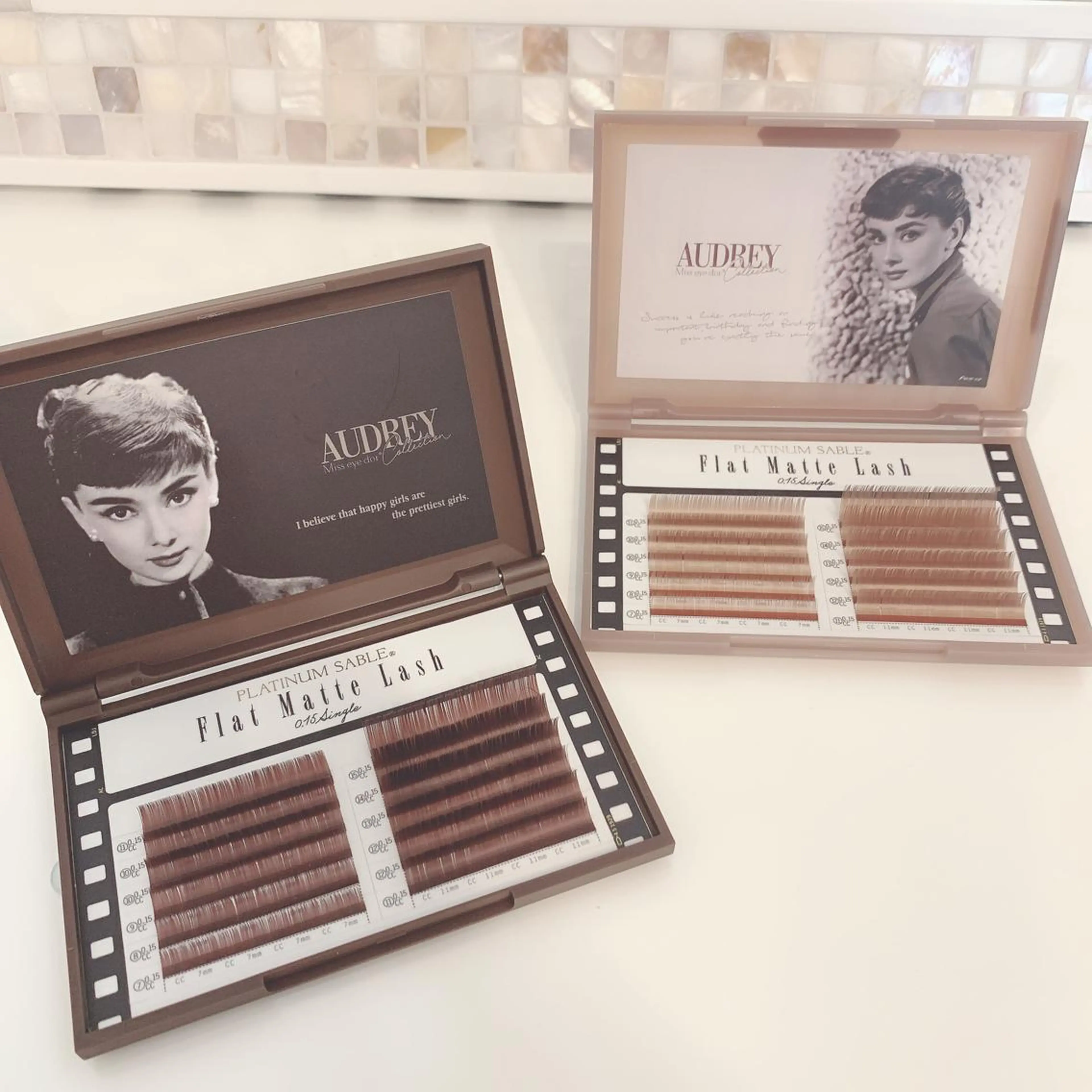 マツエク・マツパ カラーマツエク フラットラッシュ Lokahi所属・Lokahi yumiのマツエク・マツパデザイン