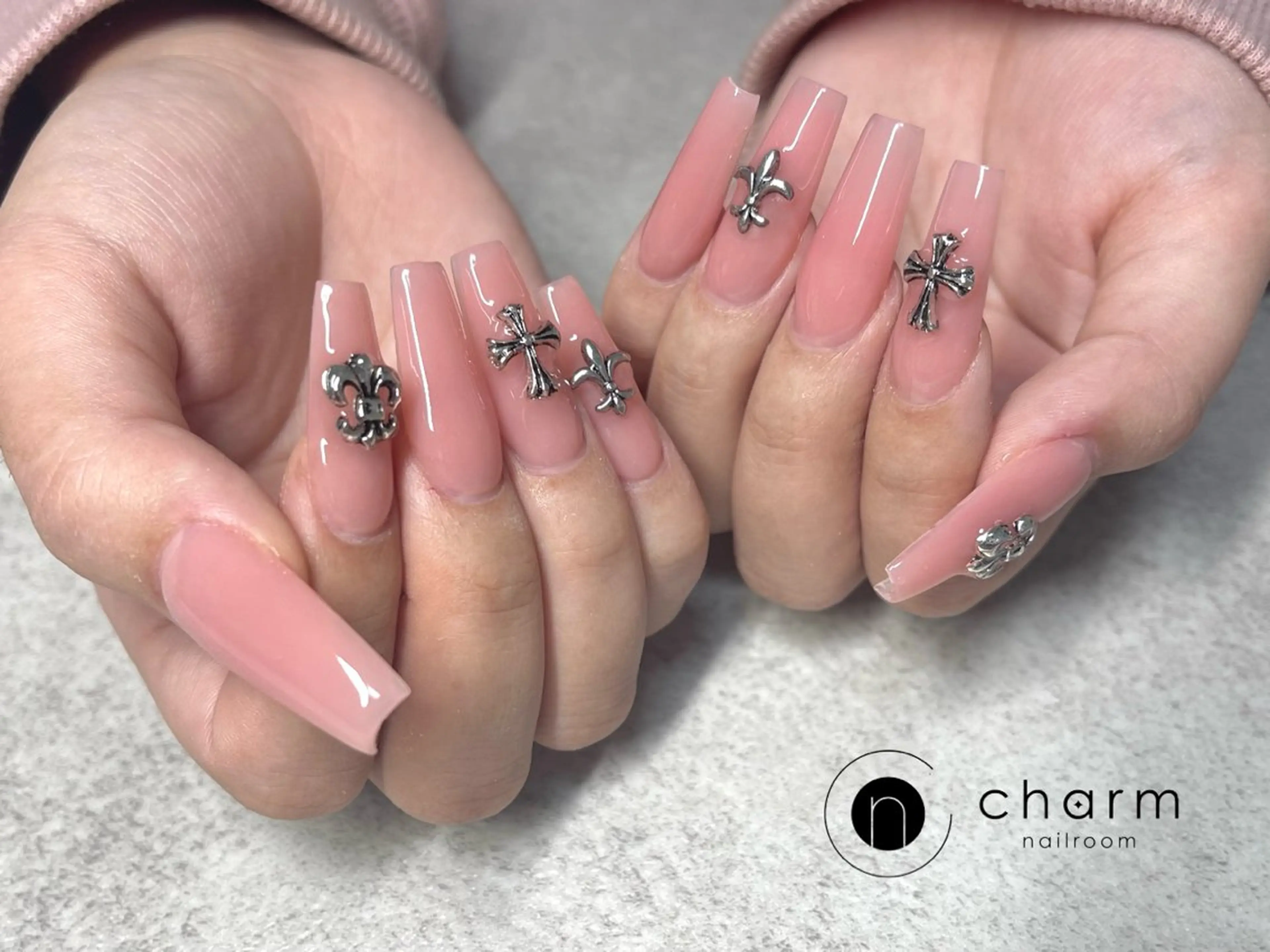 ネイル ハンドネイル nailroom  charm所属・ネイルルーム チャームのネイルデザイン