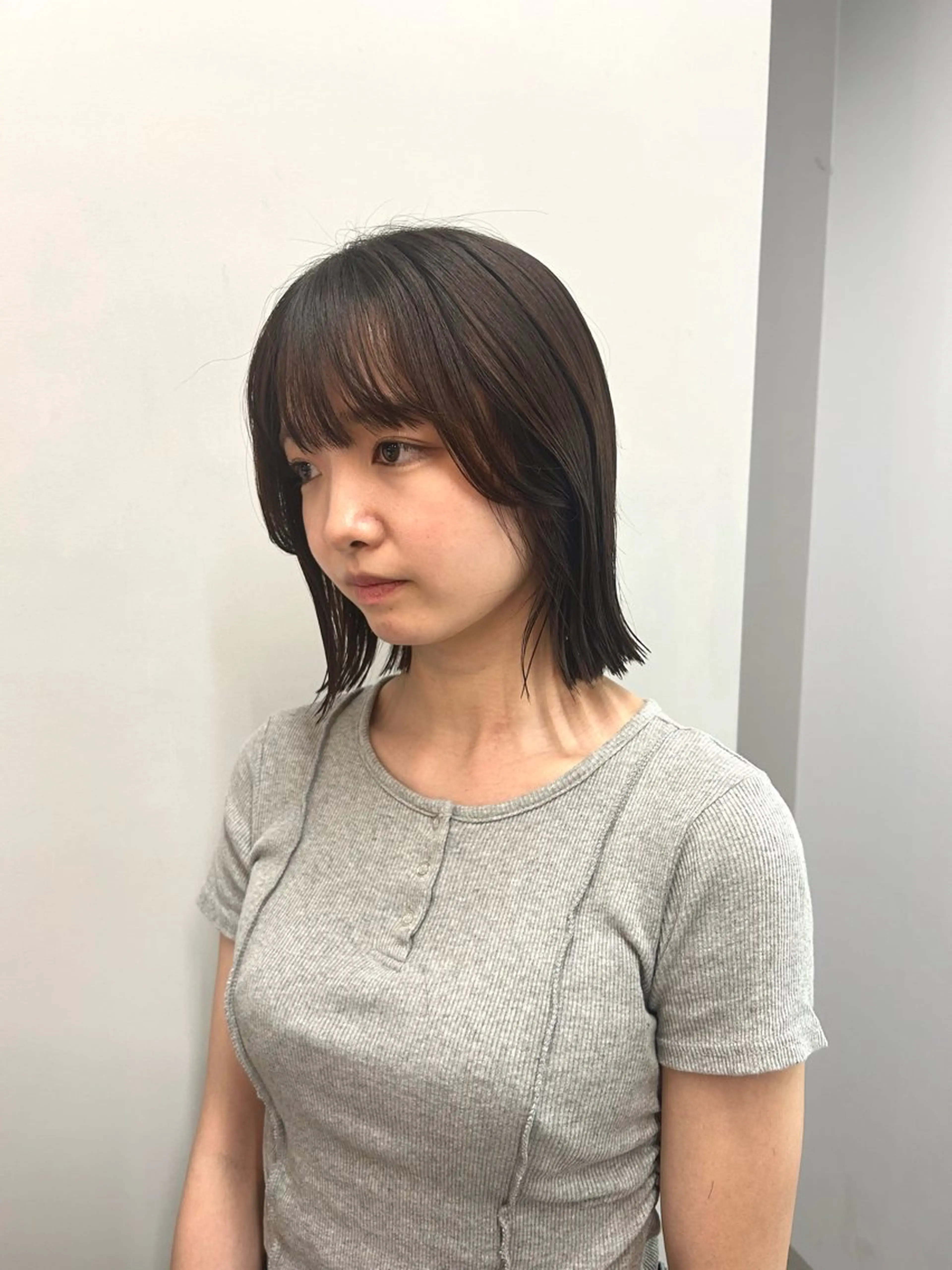 ミディアム カット ROCCOeast Rukaのヘアスタイル