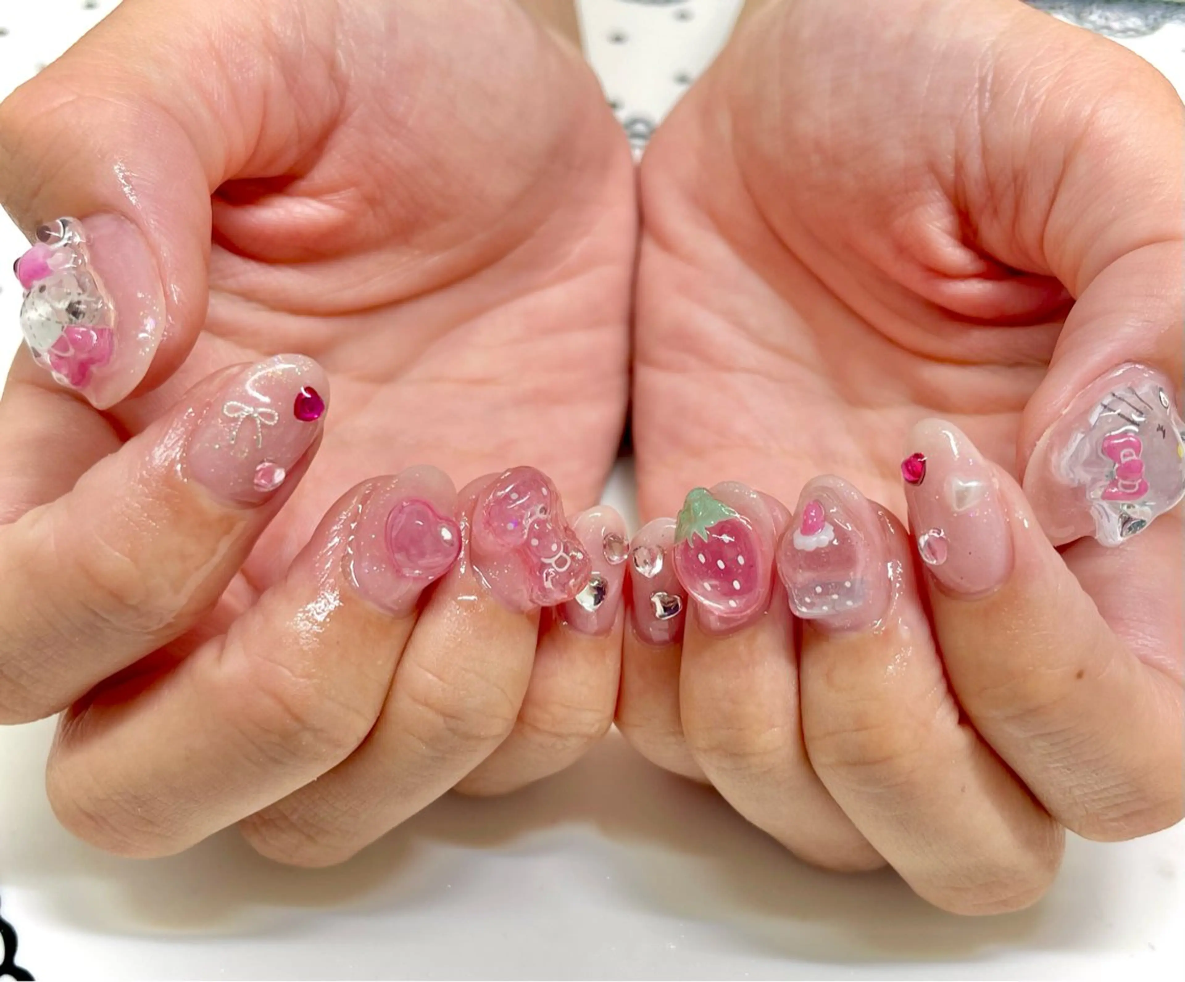 ネイル 持ち込み ハンドネイル nailsalon sugarr所属・nailist cocoのネイルデザイン