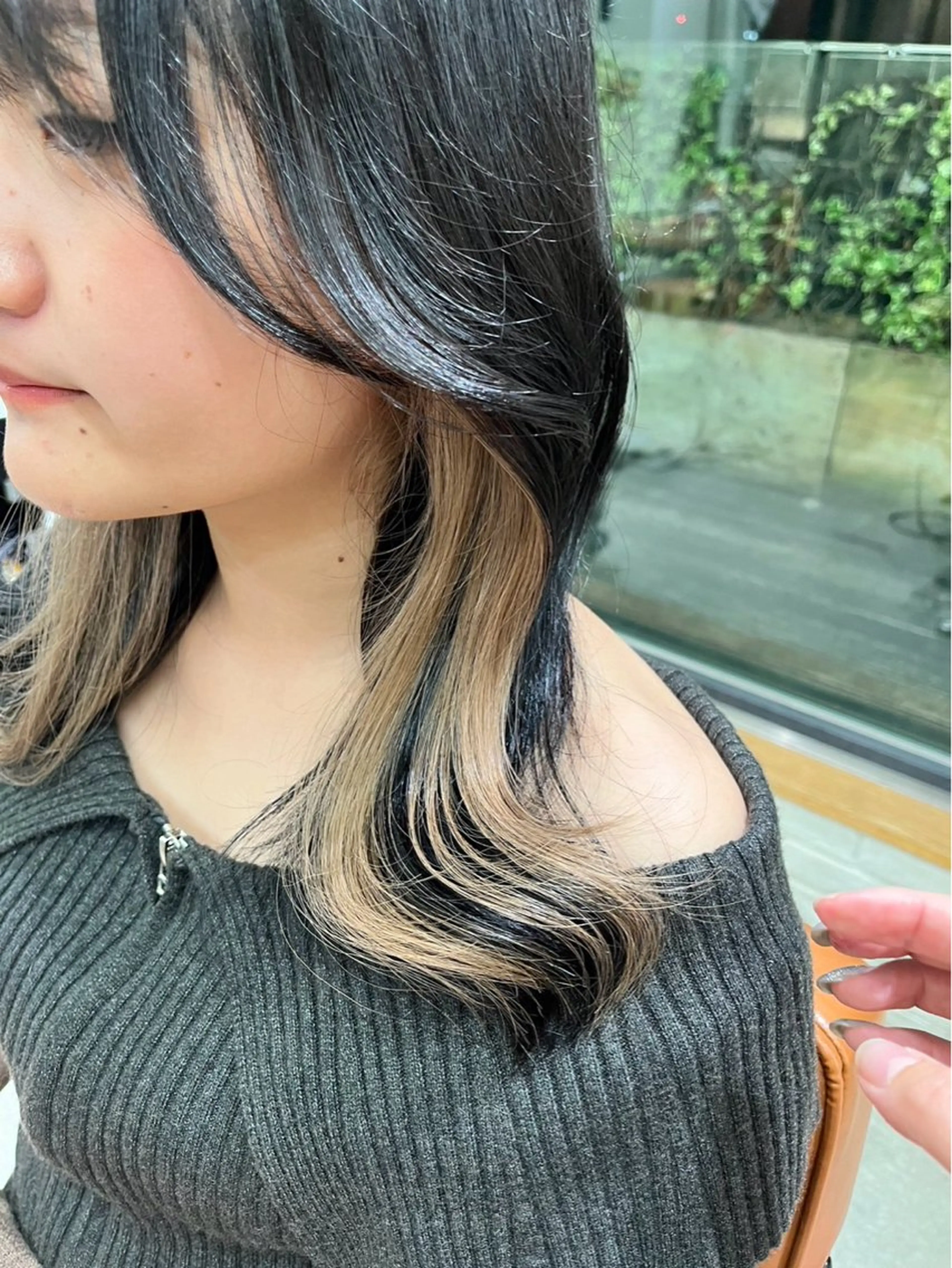 ミディアム カラー 顔周りcut/ 艶ワンカラー♥ちさきのヘアスタイル