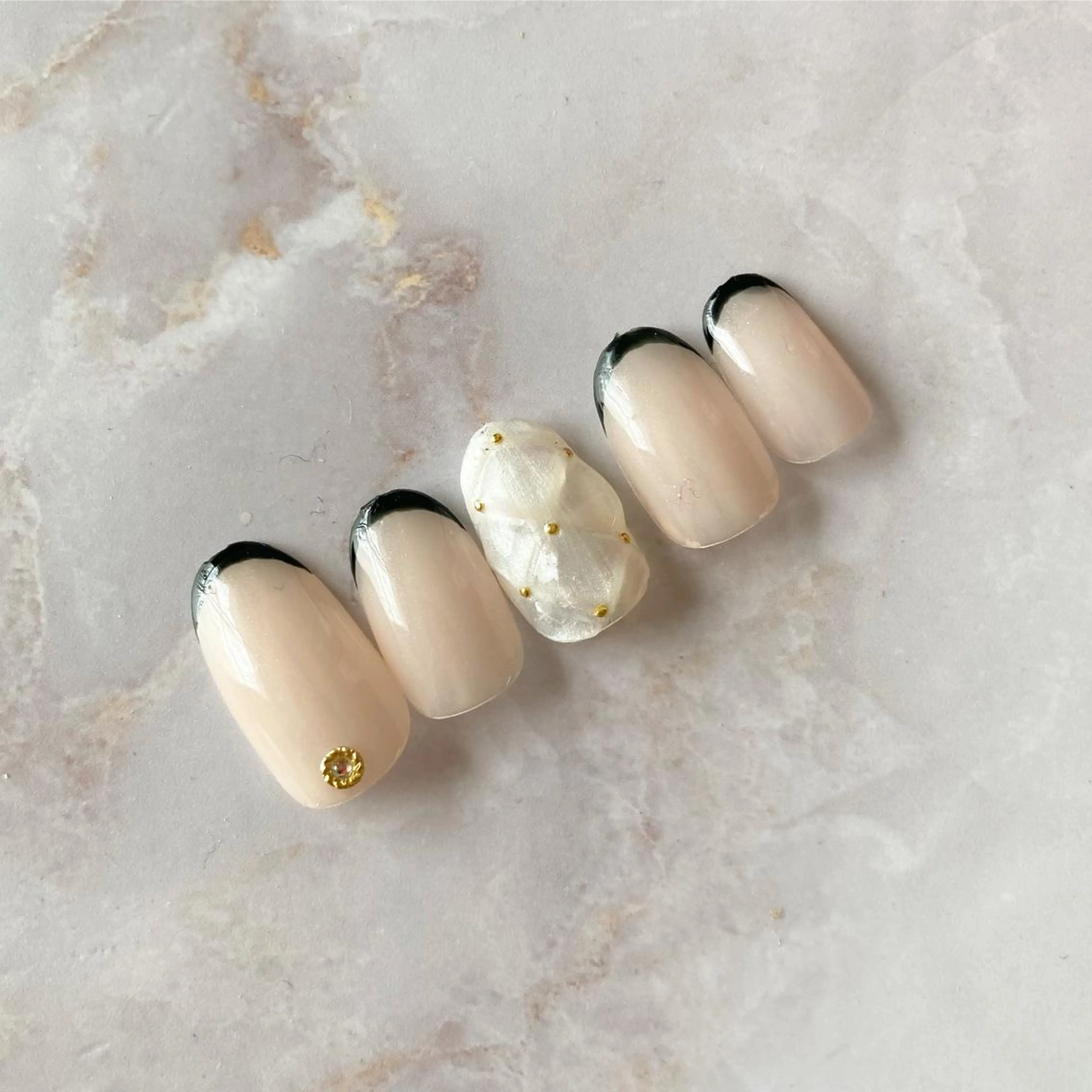 ネイル フットネイル NailSalon Beniceのネイルデザイン