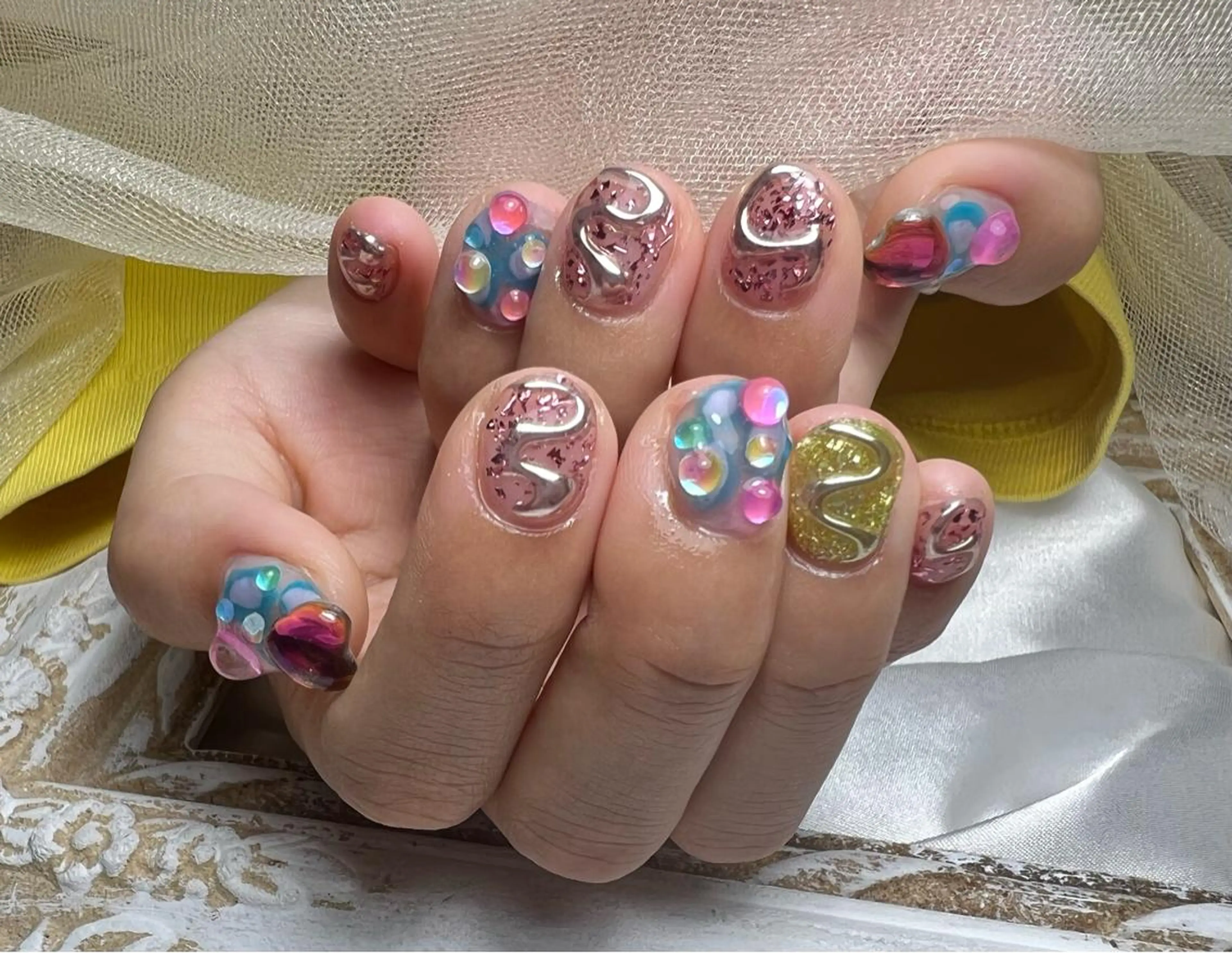 ネイル Una ☀️☀️のネイルデザイン