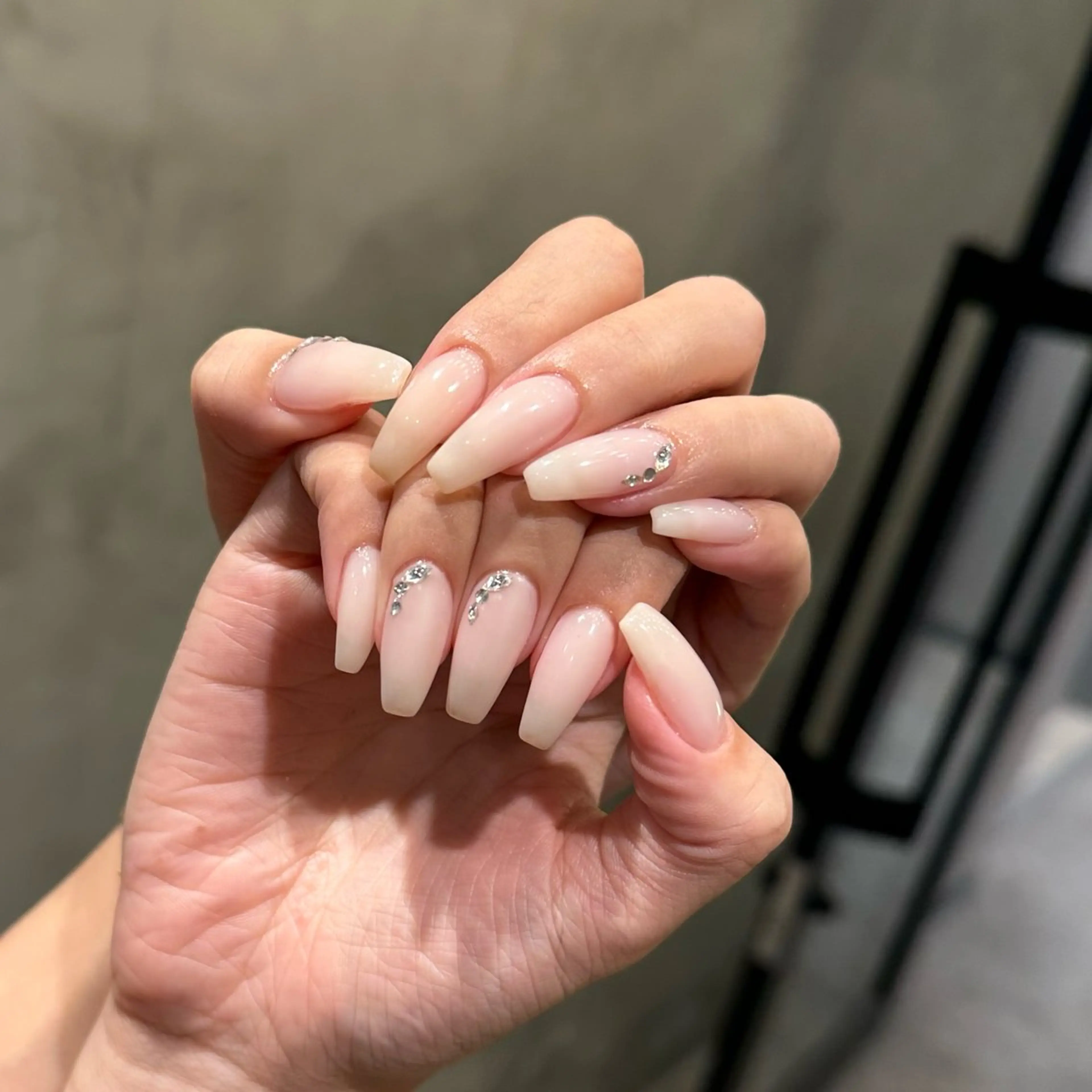 ネイル ハンドネイル She nail studio 原宿店所属・🧸原宿の美フォルム ネイリスト🧸いいだのネイルデザイン