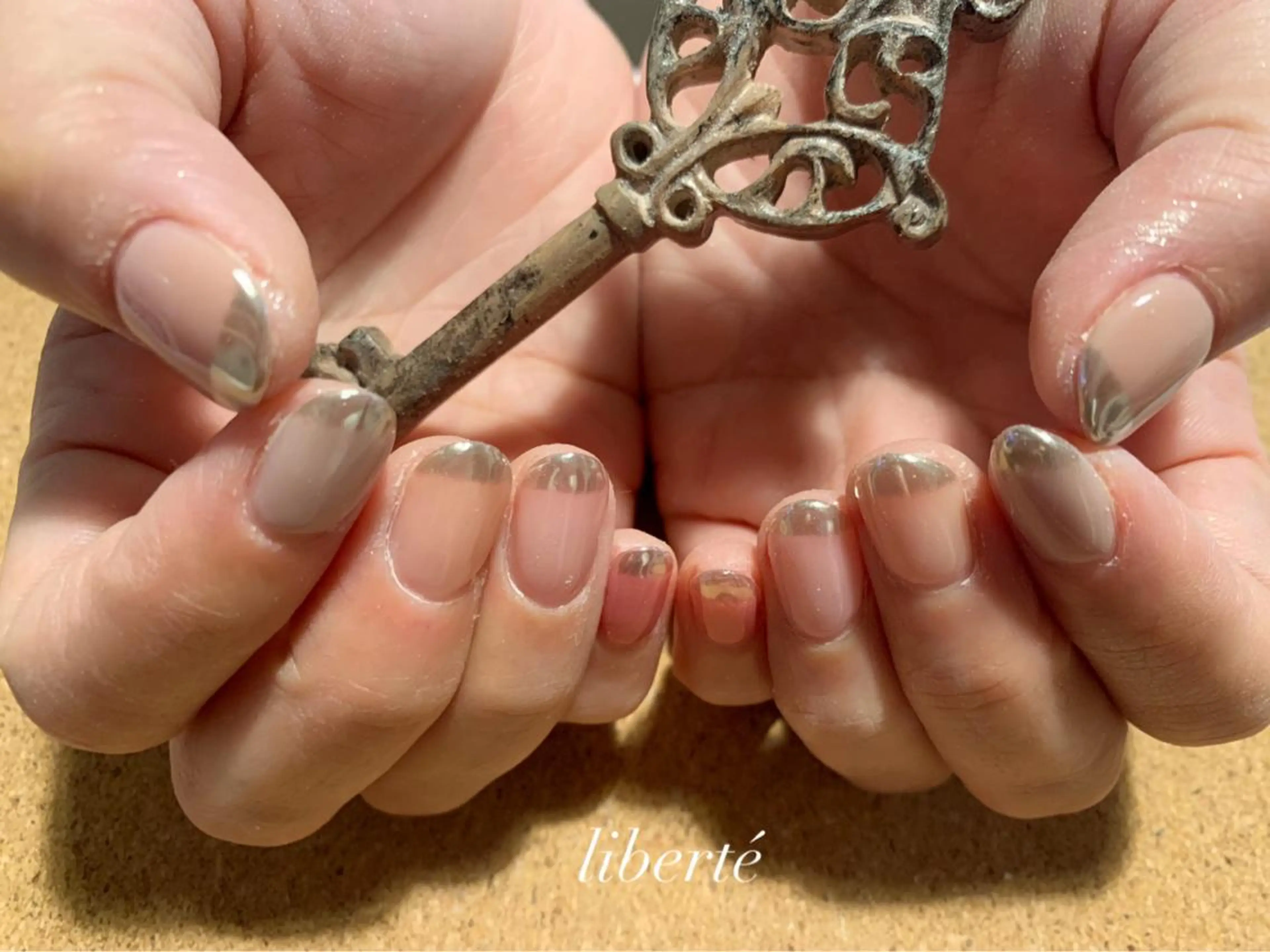 ネイル liberté (リベルテ)のネイルデザイン