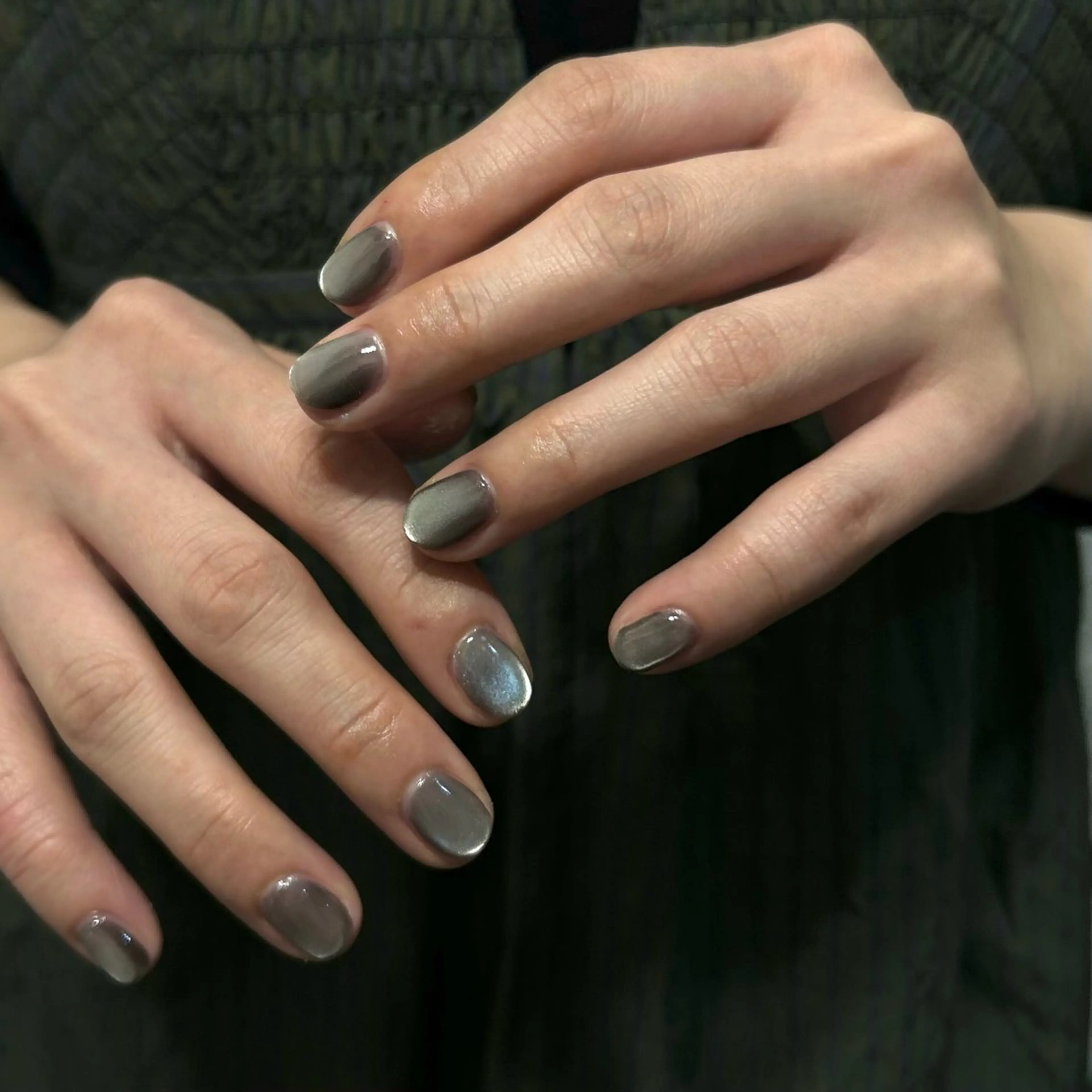 ネイル カジュアル マグネットネイル ニュアンスネイル ワンカラーネイル シンプルネイル PU＋ON. nail works所属・Jr.nailist ayaのネイルデザイン