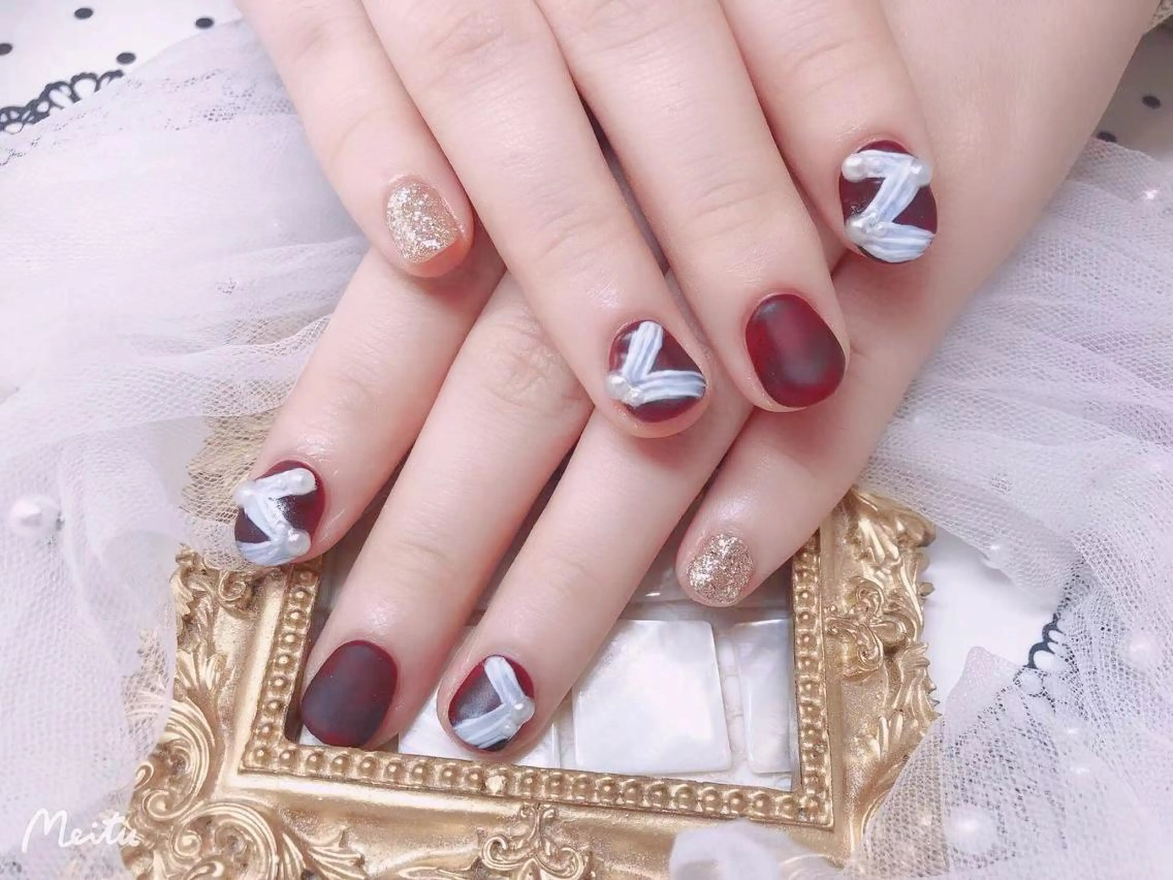 ネイル ハンドネイル マジックミラー所属・マジック ミラーのネイルデザイン