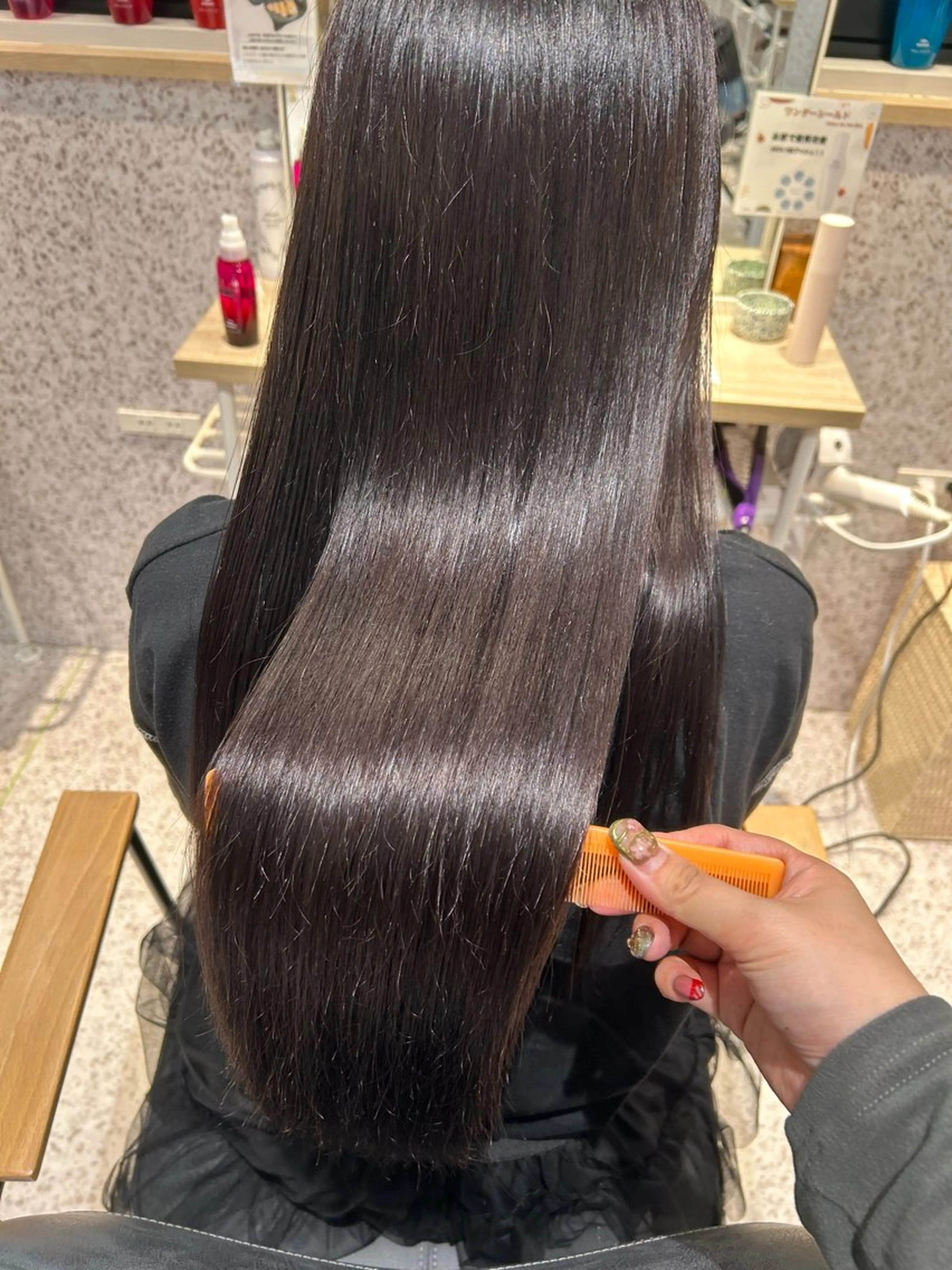 カラー ♡ハイトーン★ ネイル/しの♡のヘアスタイル