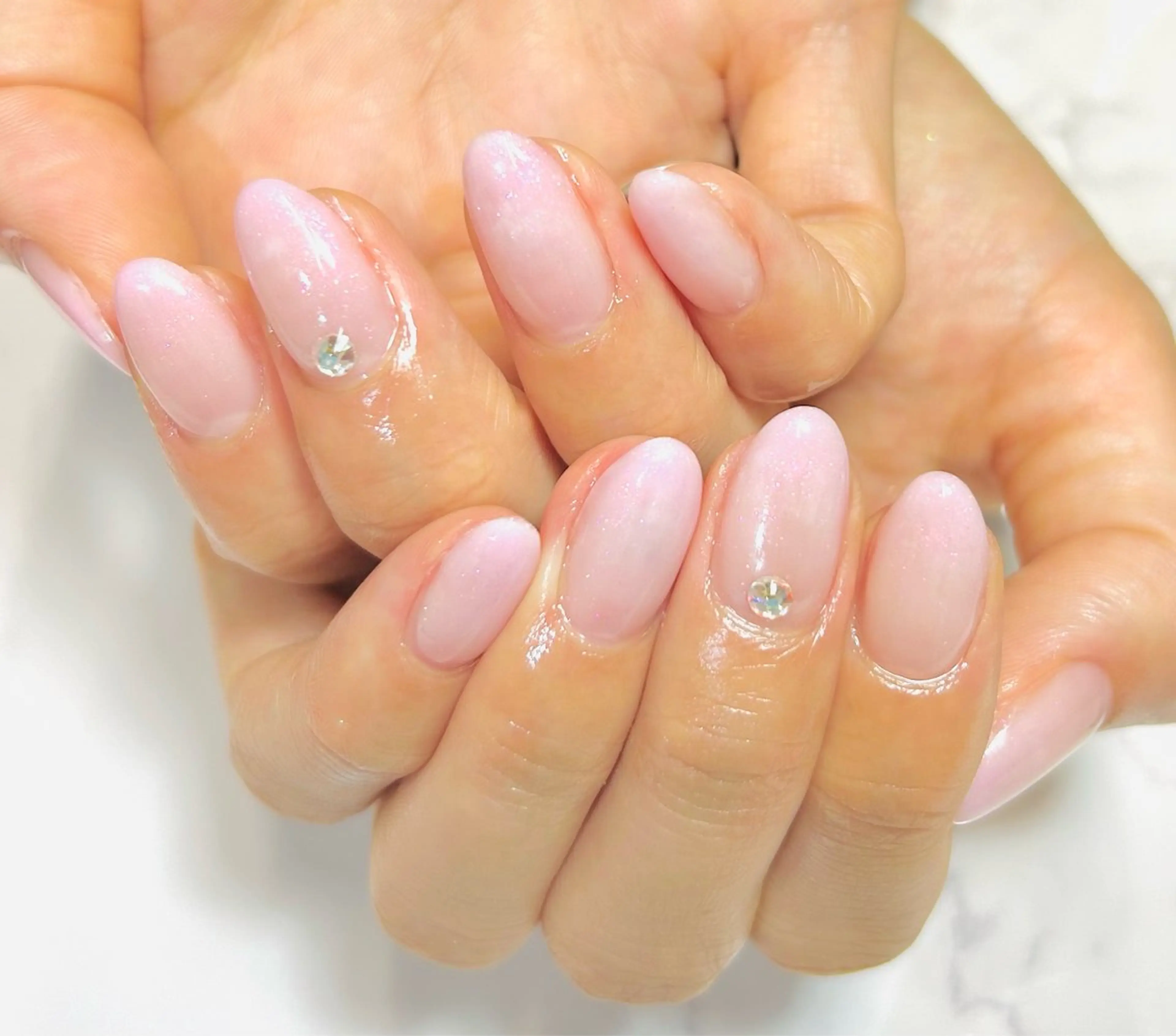 ネイル ストーンネイル ハンドネイル one nailsalonのネイルデザイン