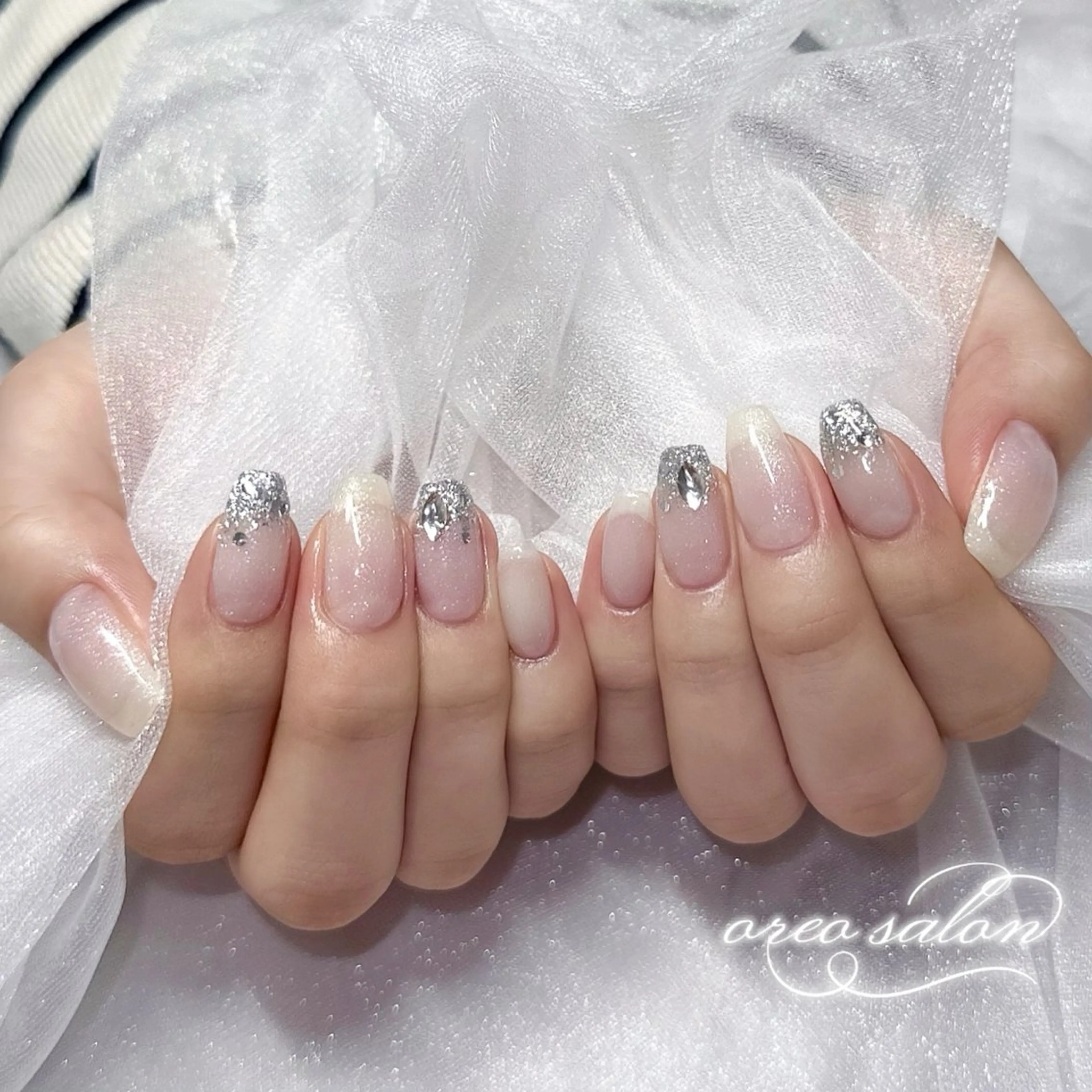 [hand]ジェル(オフ有り)ナチュラルガーリー定額 ＋￥1000でパラジェル変更可能の写真