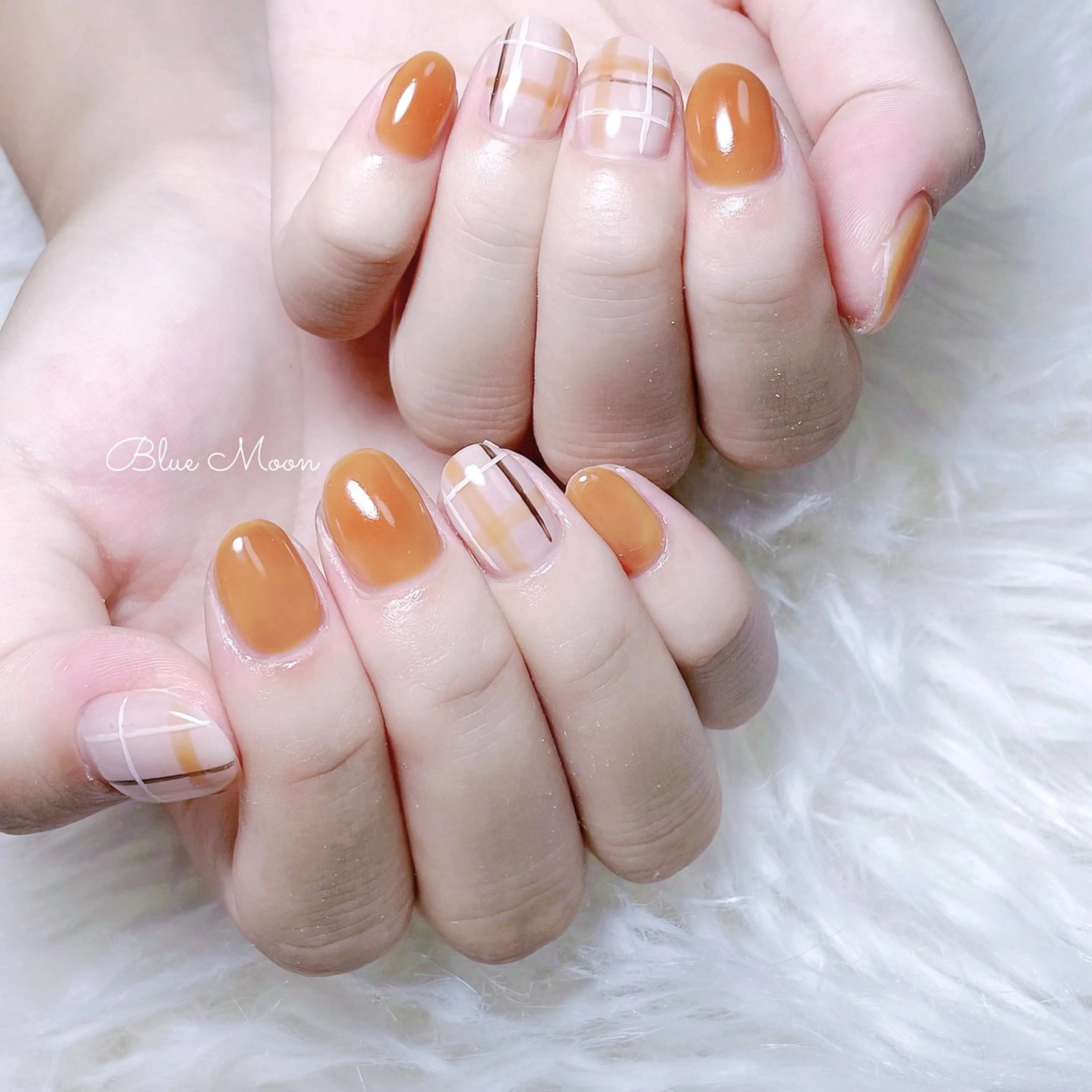 ネイル ハンドネイル フットネイル ハンドケア nail salon Blue Moonのネイルデザイン
