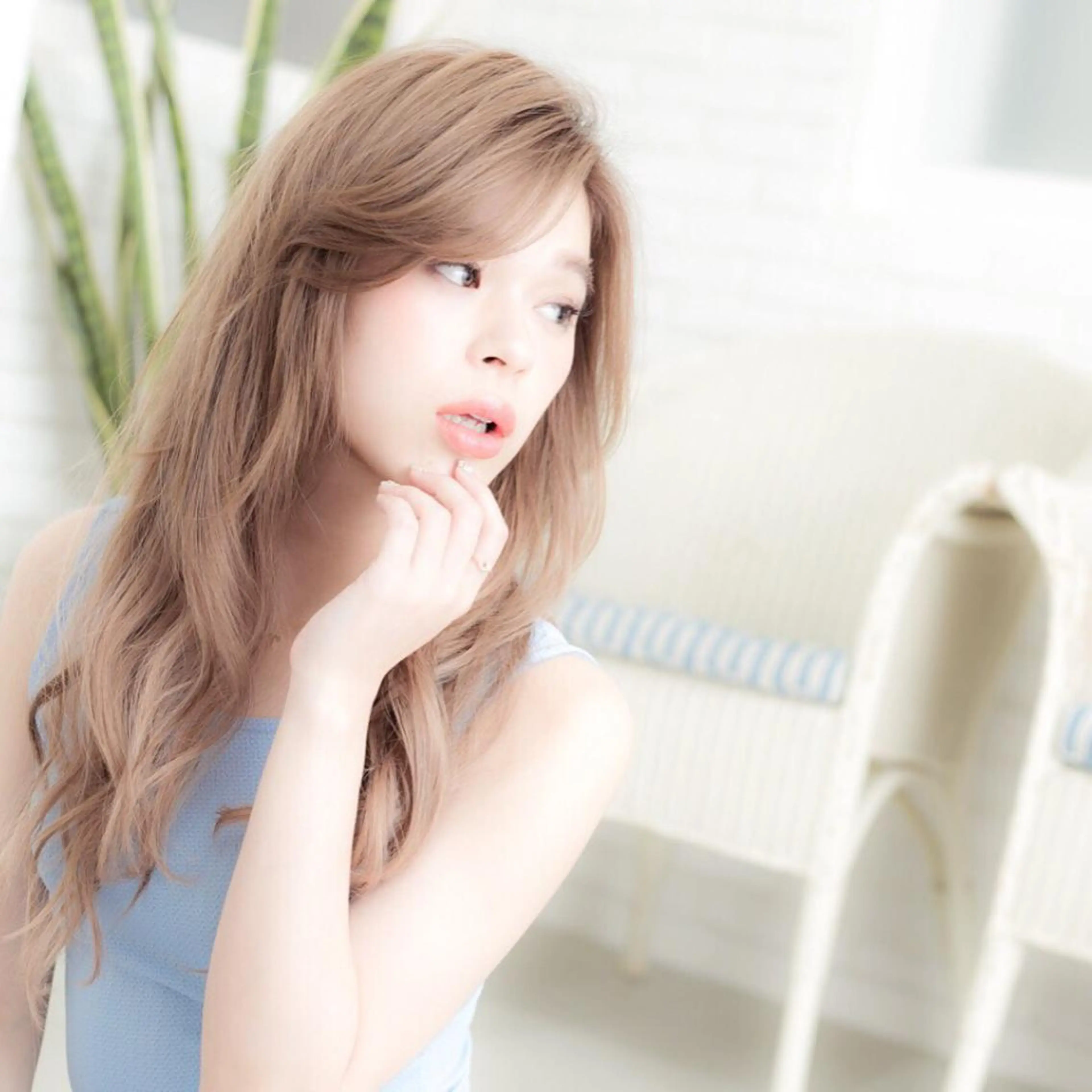 ロング THE DAY所属・AKI HASHIMOTOのヘアスタイル