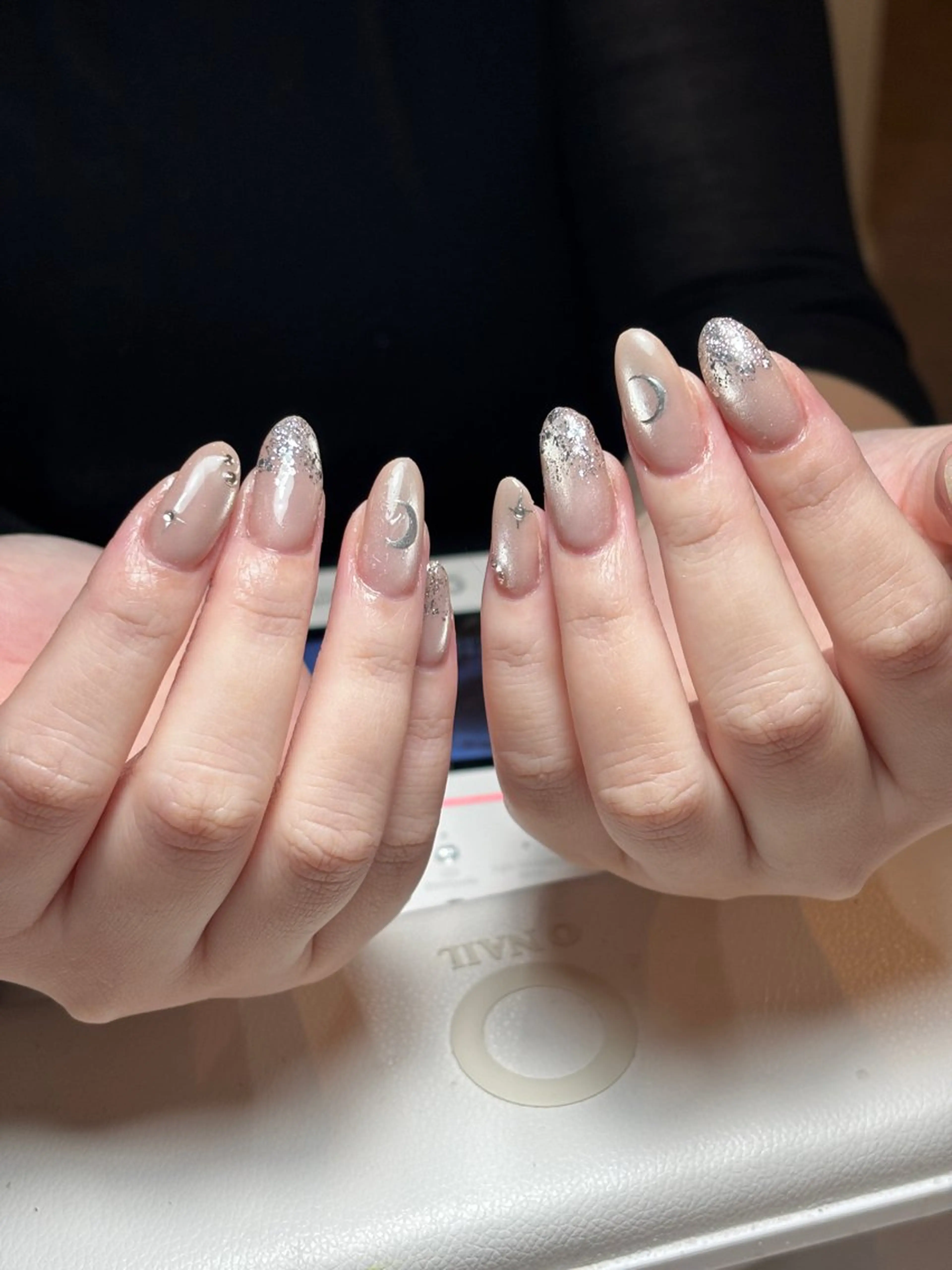 ネイル ハンドネイル ハンドケア HITOMI まおのネイルデザイン