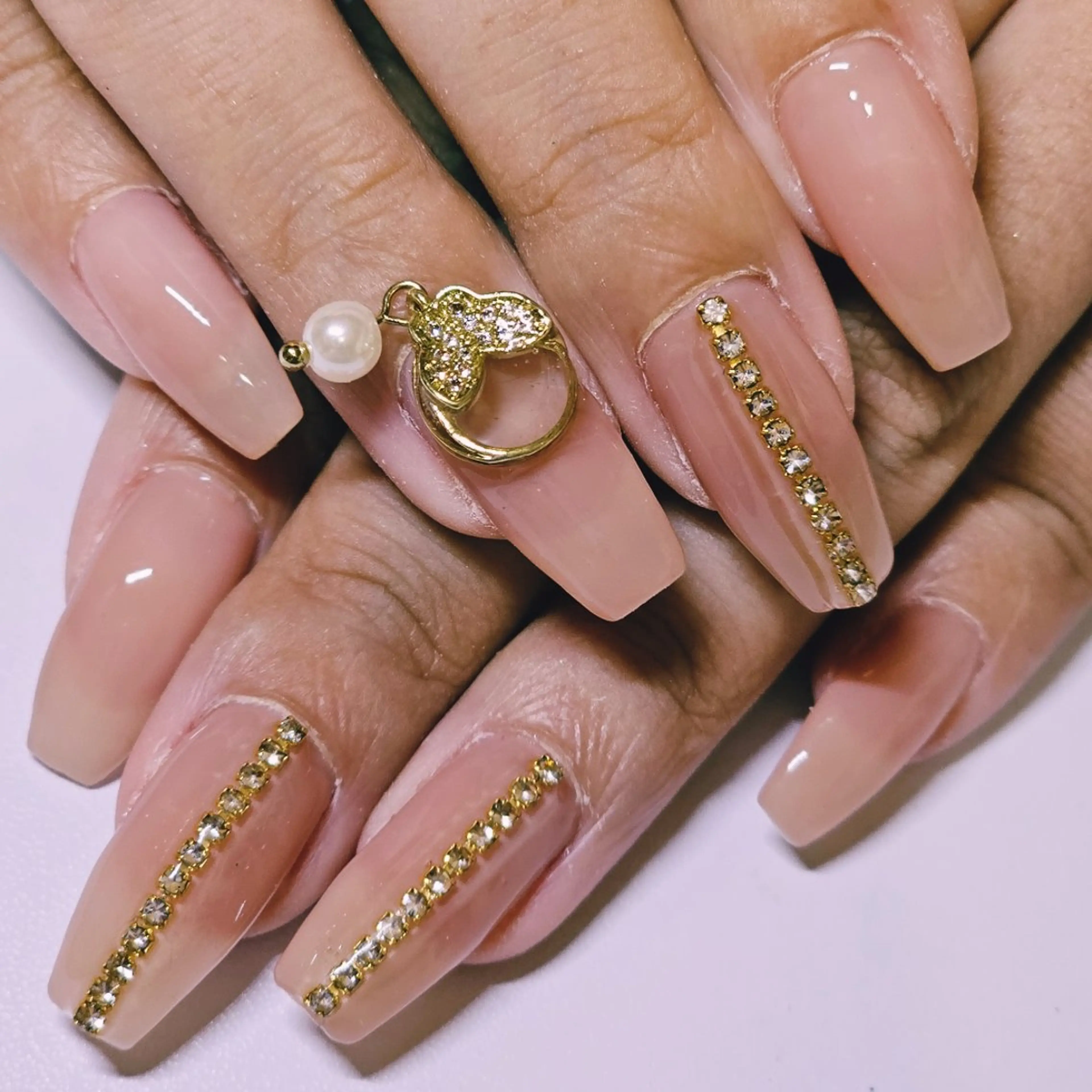 ネイル 持ち込み ワンカラーネイル ハンドネイル よしだ ひろきのネイルデザイン