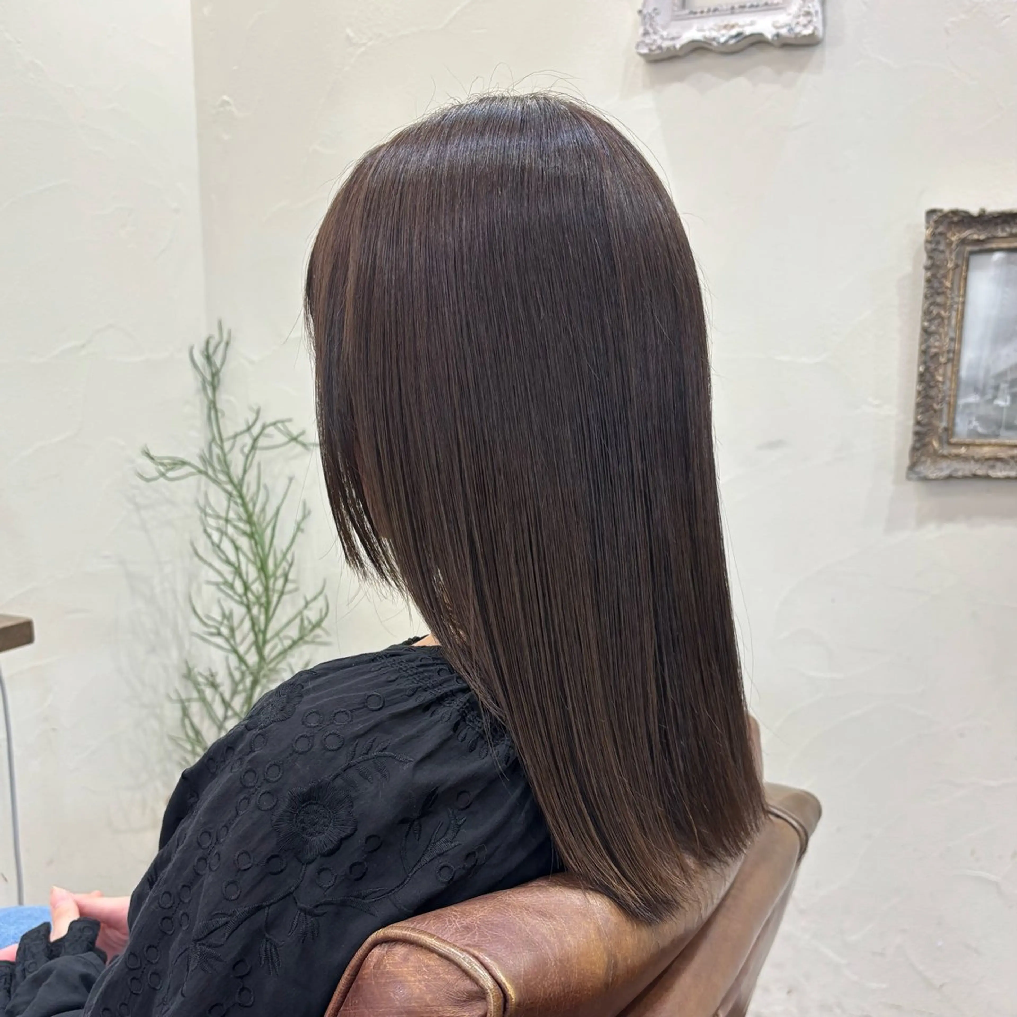 セミロング カット ヘアカラー HAIR DESIGN chambord所属・大西 未来のヘアスタイル