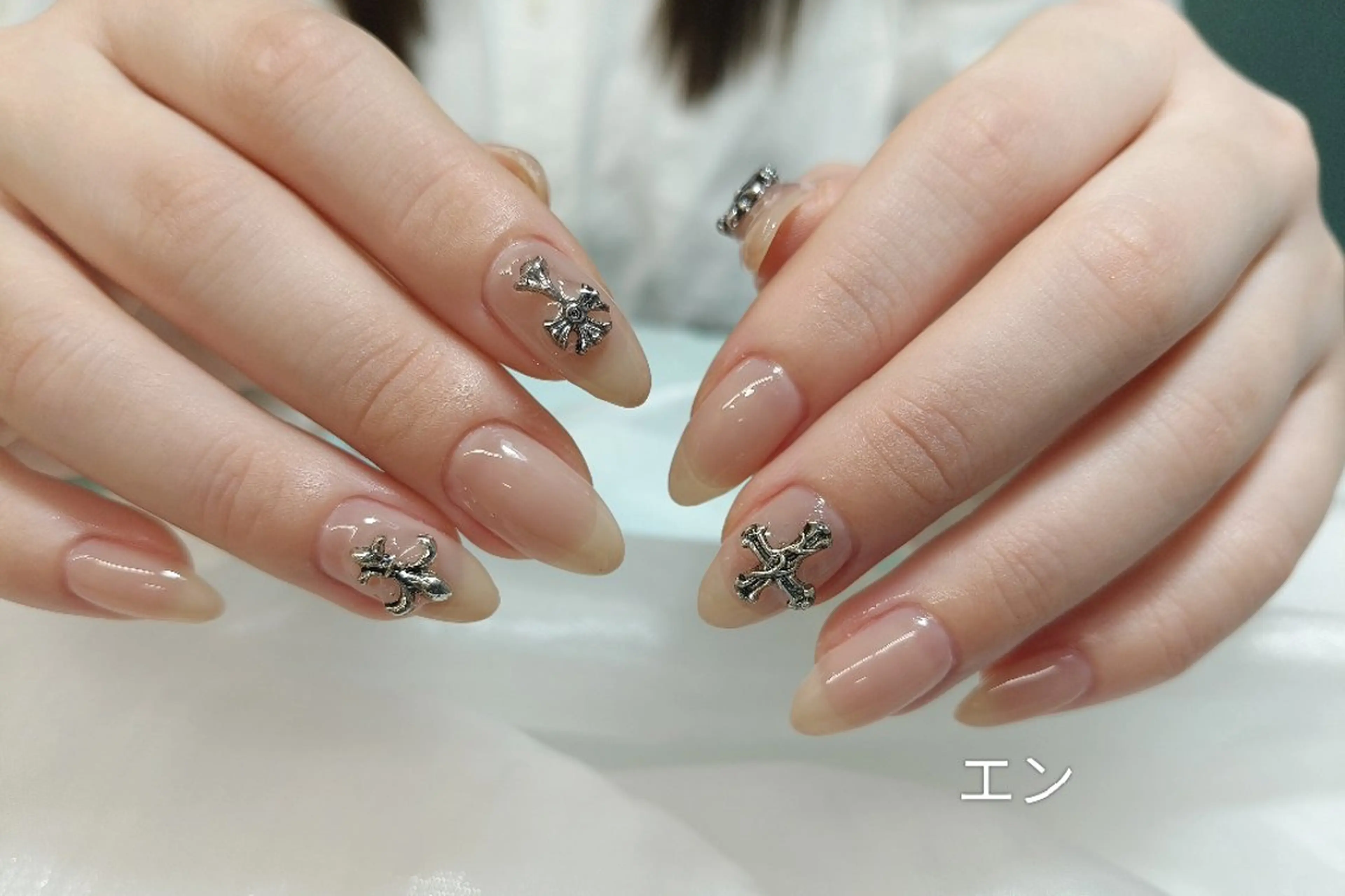 ネイル ワンカラーネイル エ ンのネイルデザイン