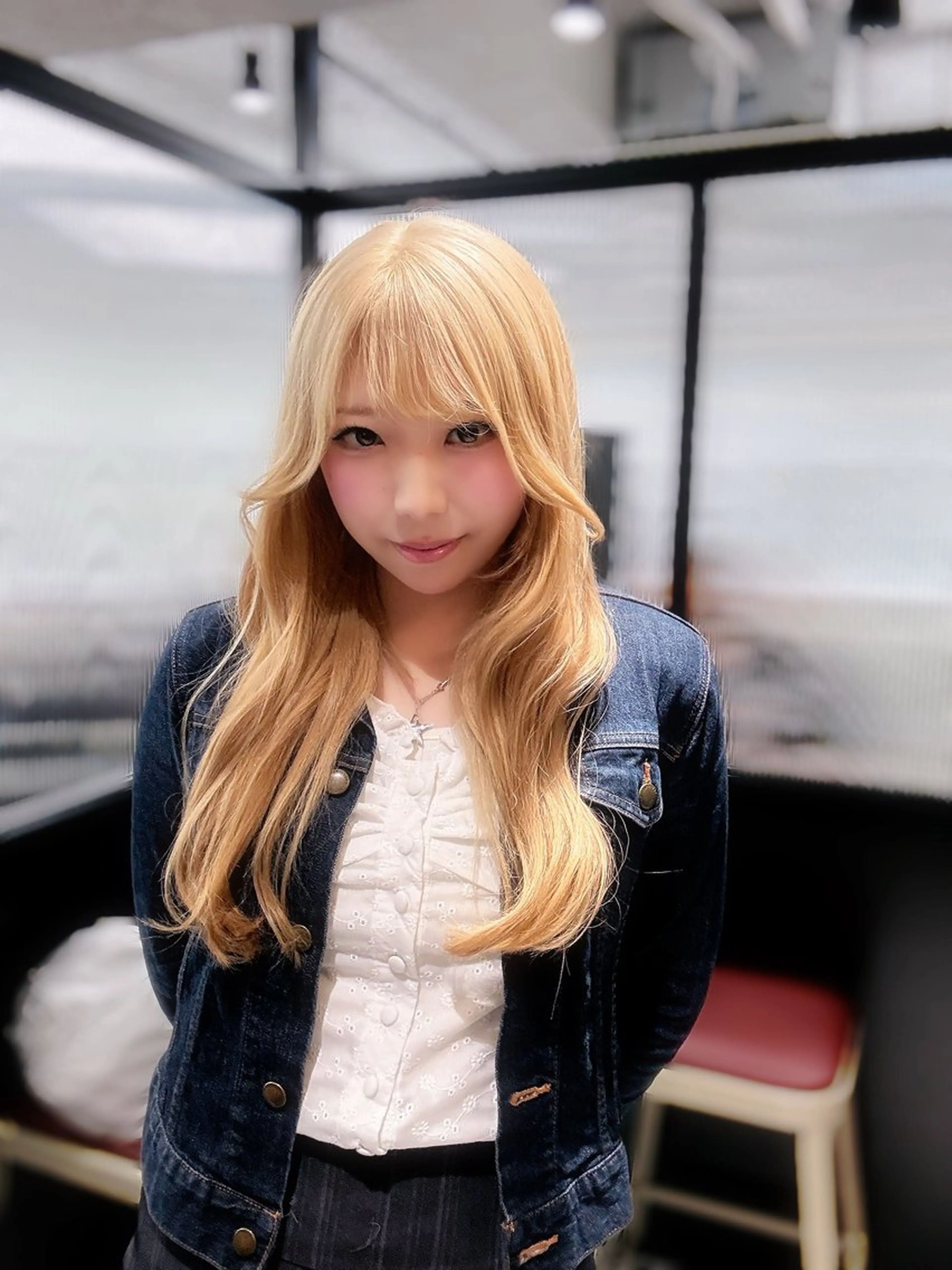 ロング カラー ヘアカラー ヘアセット 韓国/トレンド レイヤー【101】のヘアスタイル