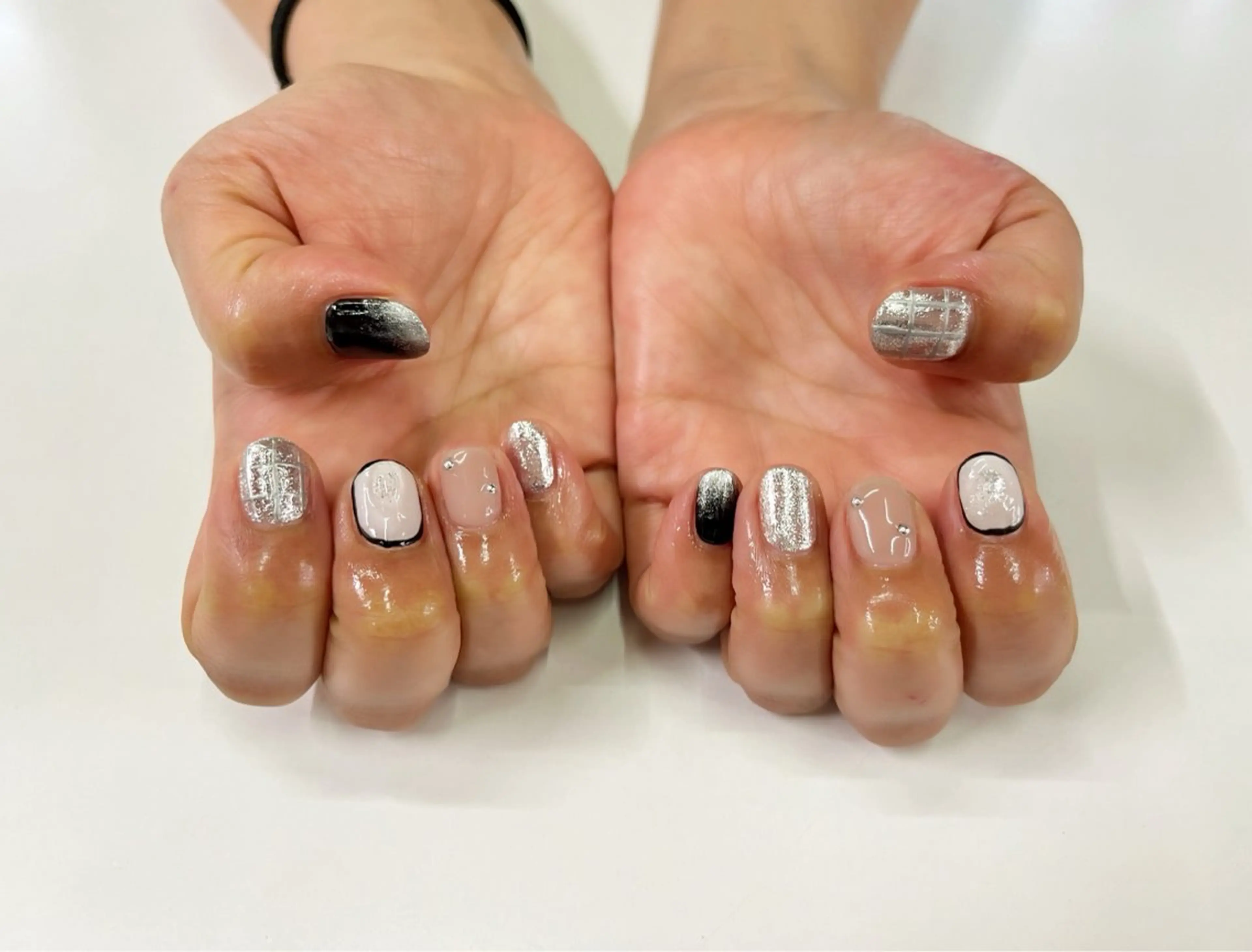 ネイル ハンドネイル デ・アイム赤城所属・ナリス化粧品🌹 saoriのエステ・リラクイメージ