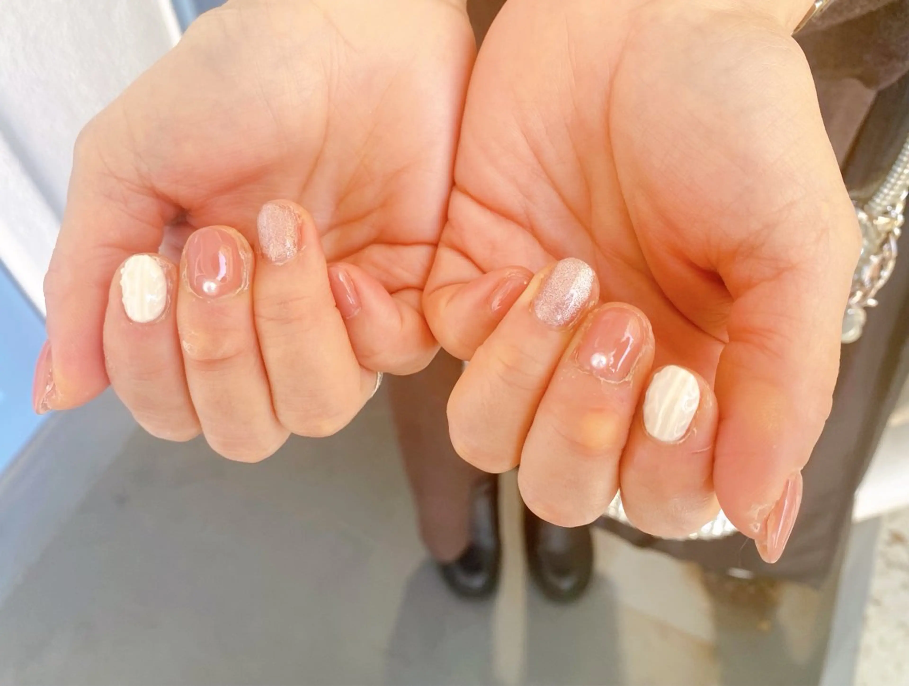 ネイル オーロラネイル フットネイル フレンチネイル ジェルネイル 韓国ネイル ハンドネイル kiki nail たまプラーザのネイルデザイン