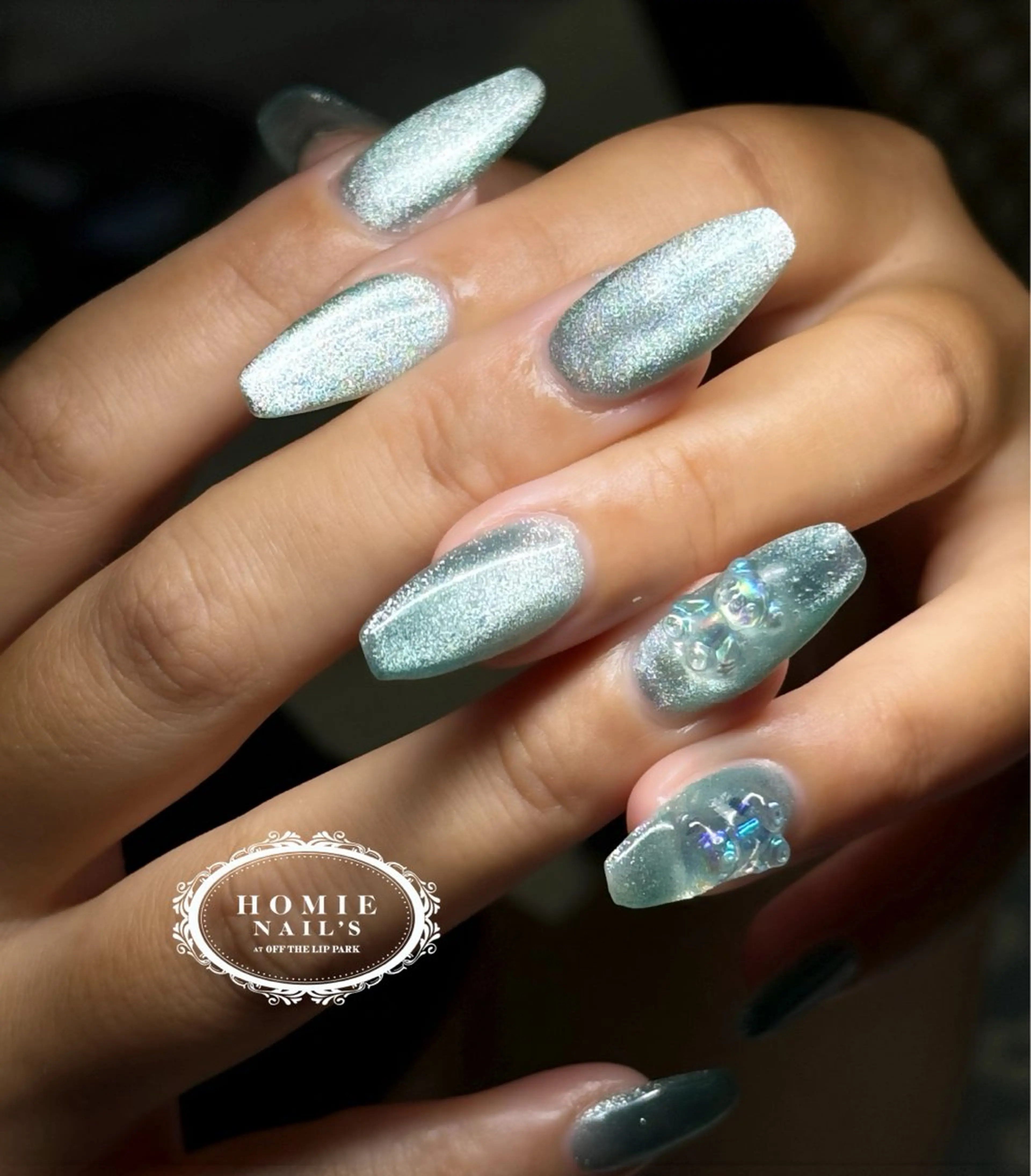 ネイル ブルー マグネットネイル オフザリップパーク Asamiのネイルデザイン