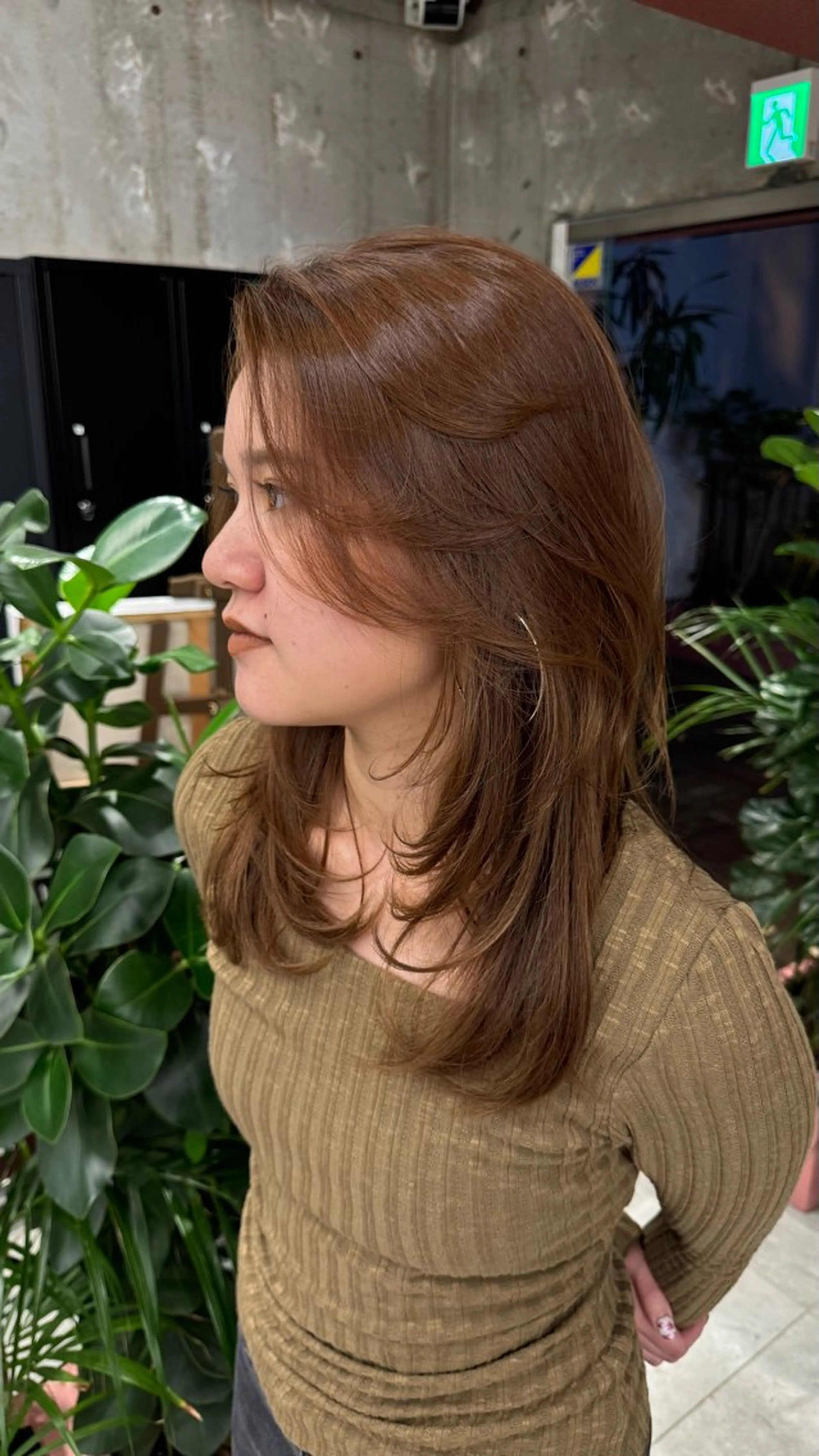 ミディアム レイヤーカット カット ヘアカラー トリートメント YUMA/レイヤー/ 似合わせ/パーマのヘアスタイル