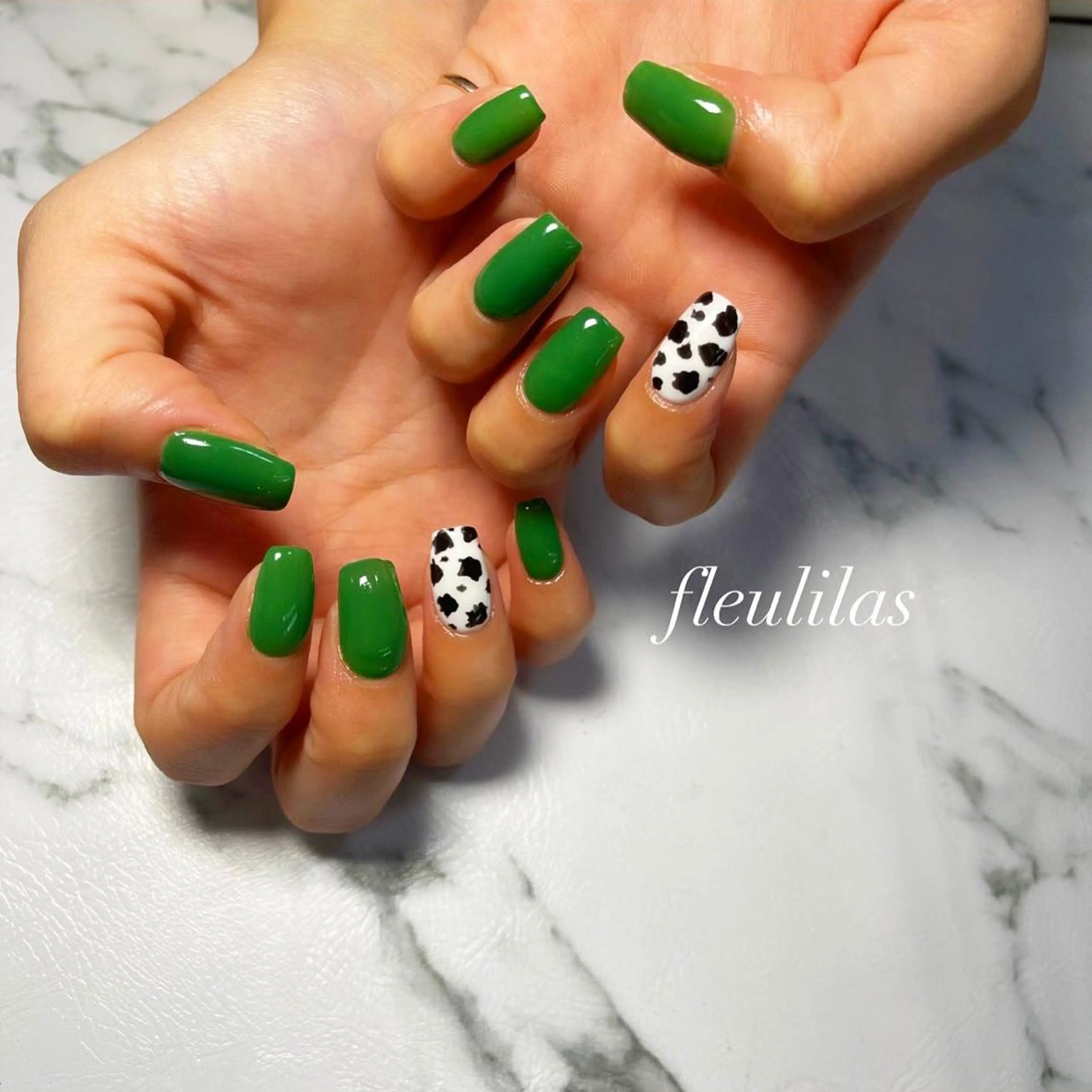 ネイル グリーン fleulilas 松葉のその他イメージ