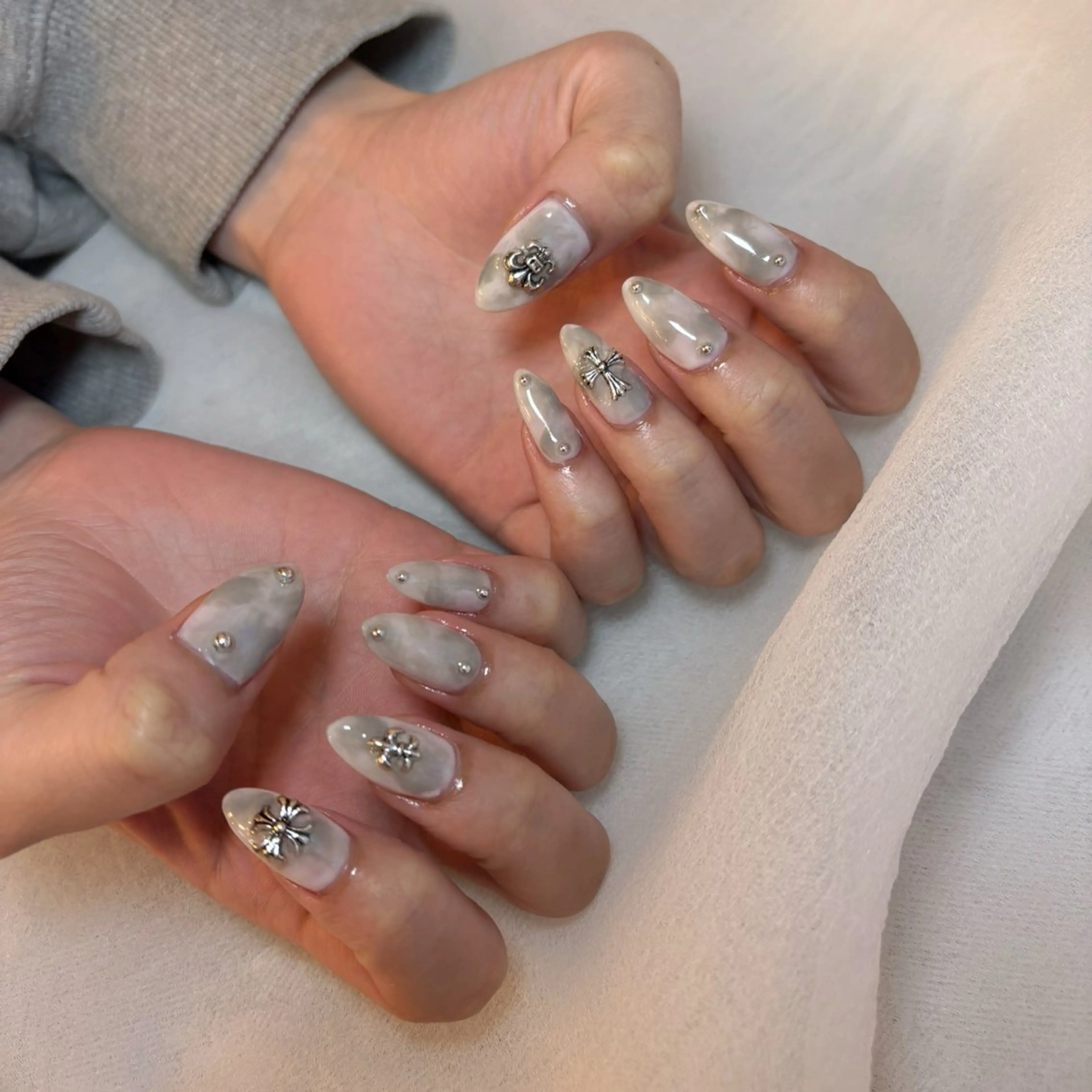 ネイル 持ち込み ハンドネイル Rich+nail Mayuのネイルデザイン