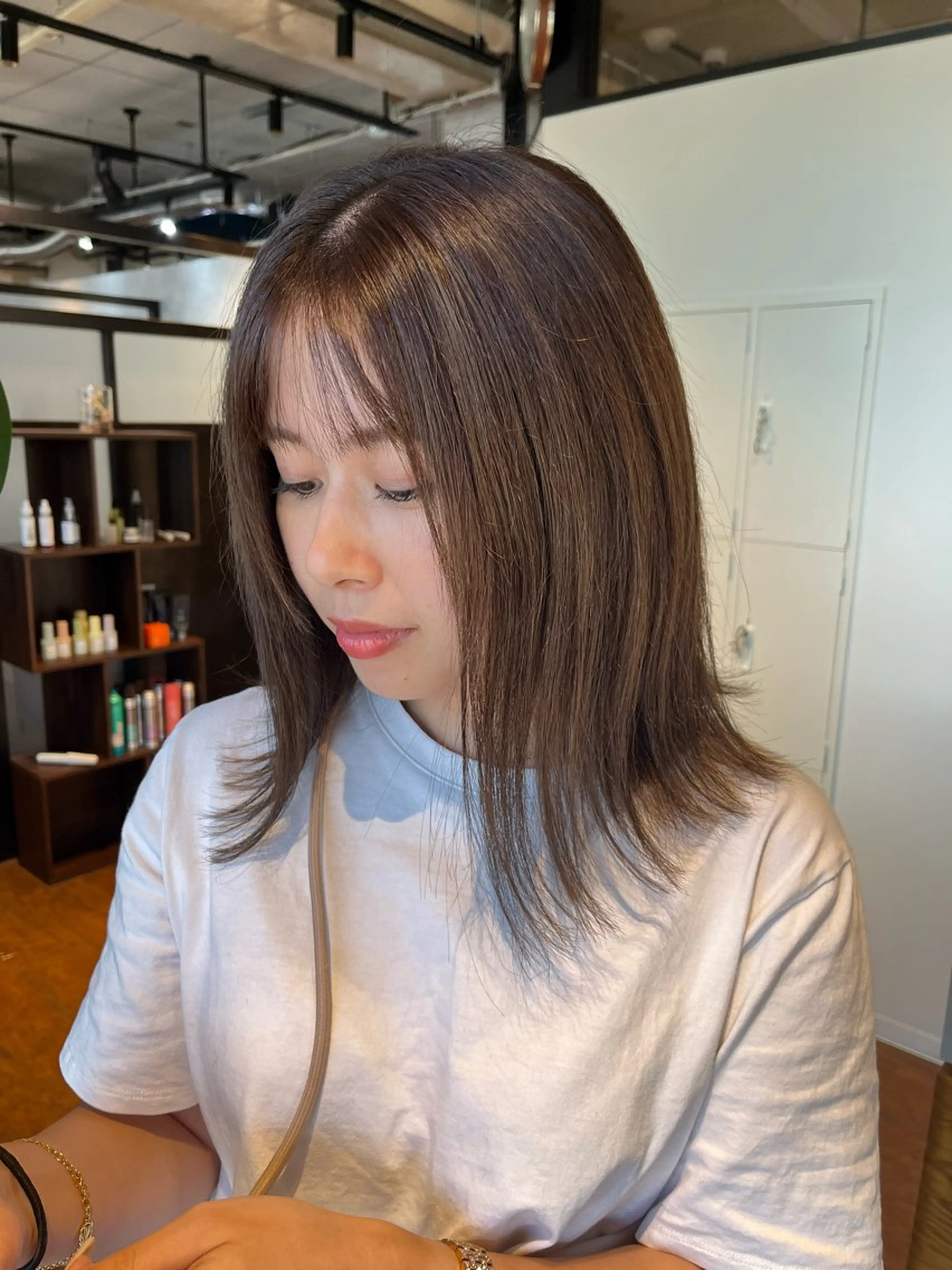 セミロング ハイライト ヘアカラー Number CHIHIROのヘアスタイル