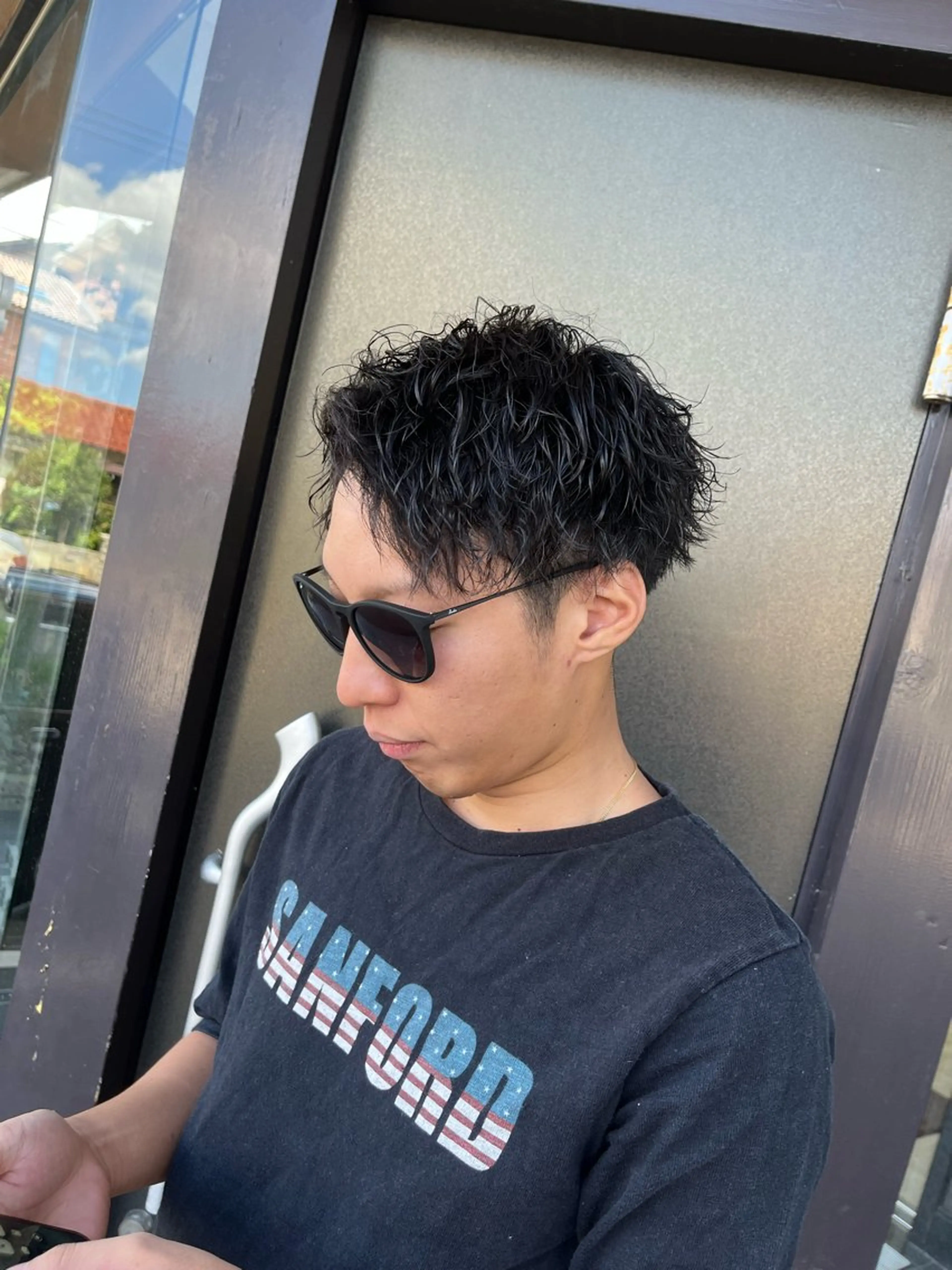 ショート パーマ ツイストスパイラルパーマ スパイラルパーマ カット パーマ メンズ特化✨パーマス タイル大得意安田海斗のヘアスタイル