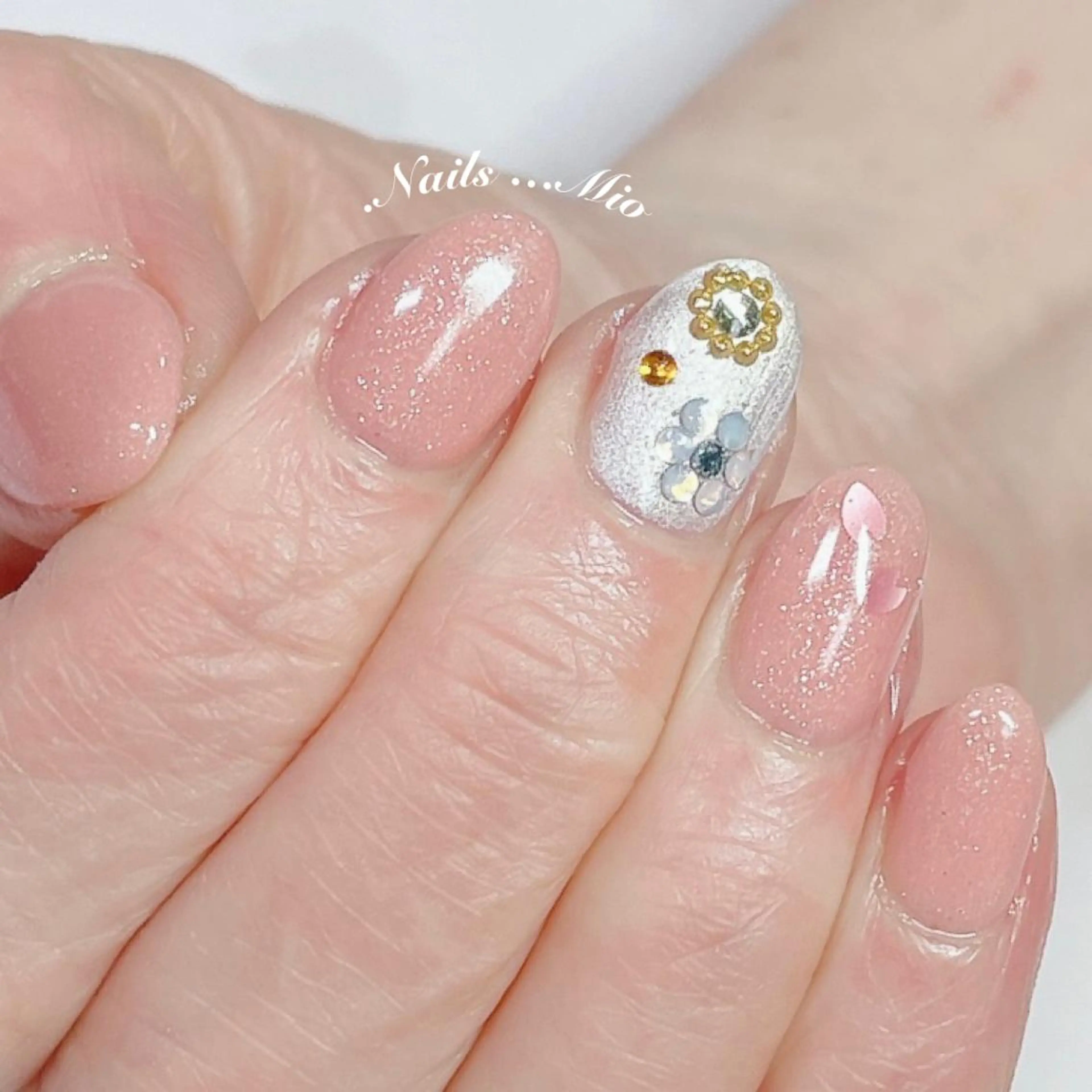 ネイル ワンカラーネイル .Nails Mio 赤羽西ネイルサロンのネイルデザイン