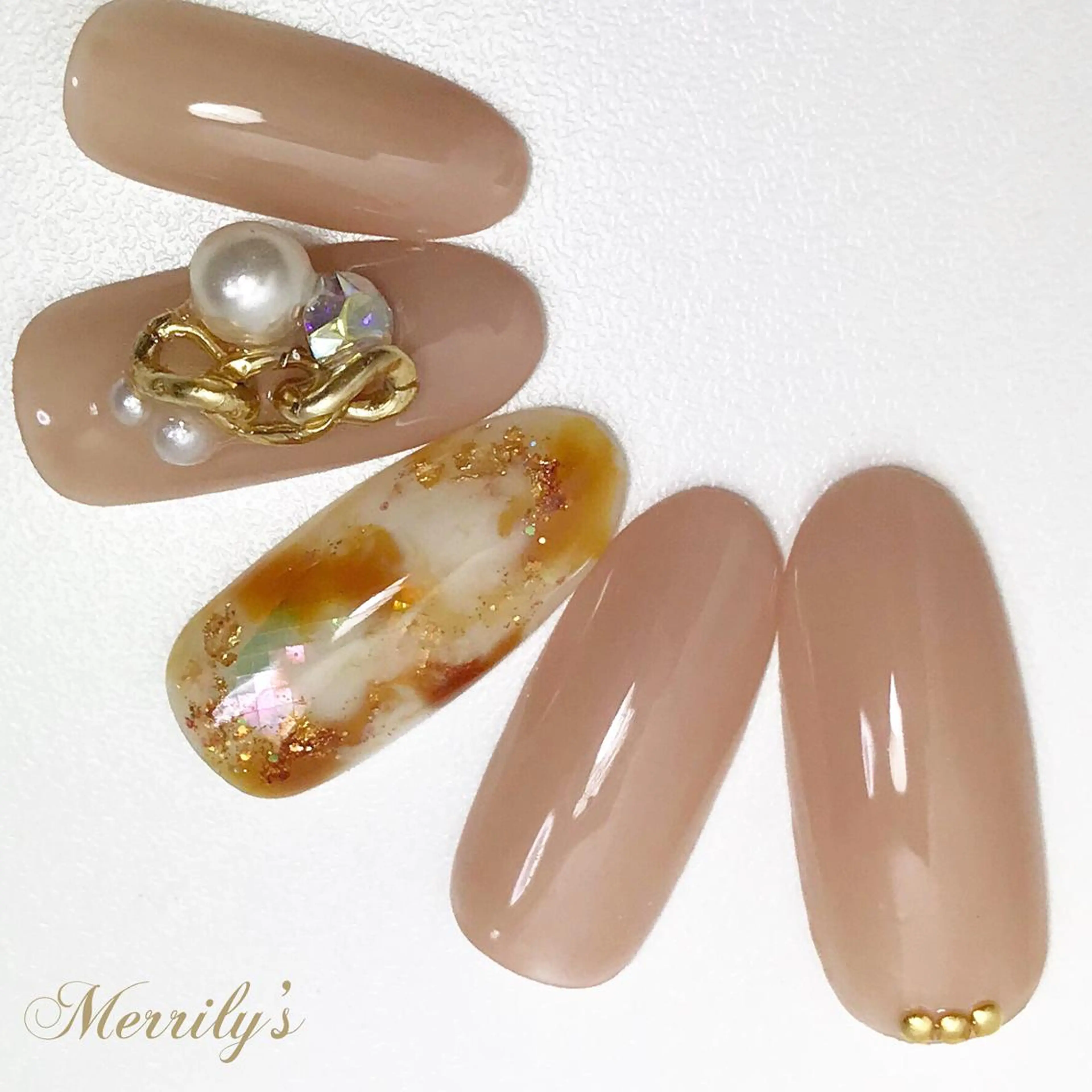 ネイル Merrily's所属・Merrily's Hagi Minaのネイルデザイン