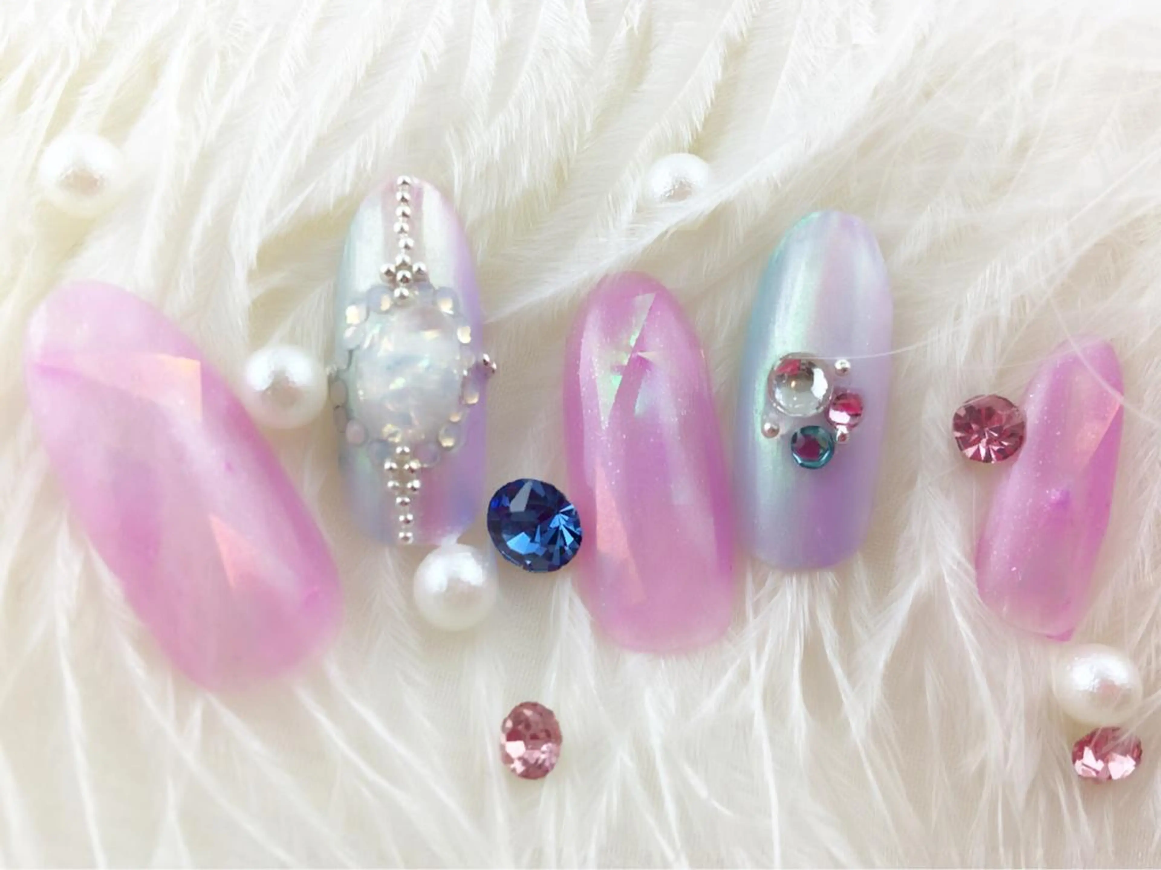 ロング カラー パーマ ヘアアレンジ メンズ キッズ ネイル マツエク・マツパ 付け放題 夏ネイル NAILSGOGO shibuyaのネイルデザイン