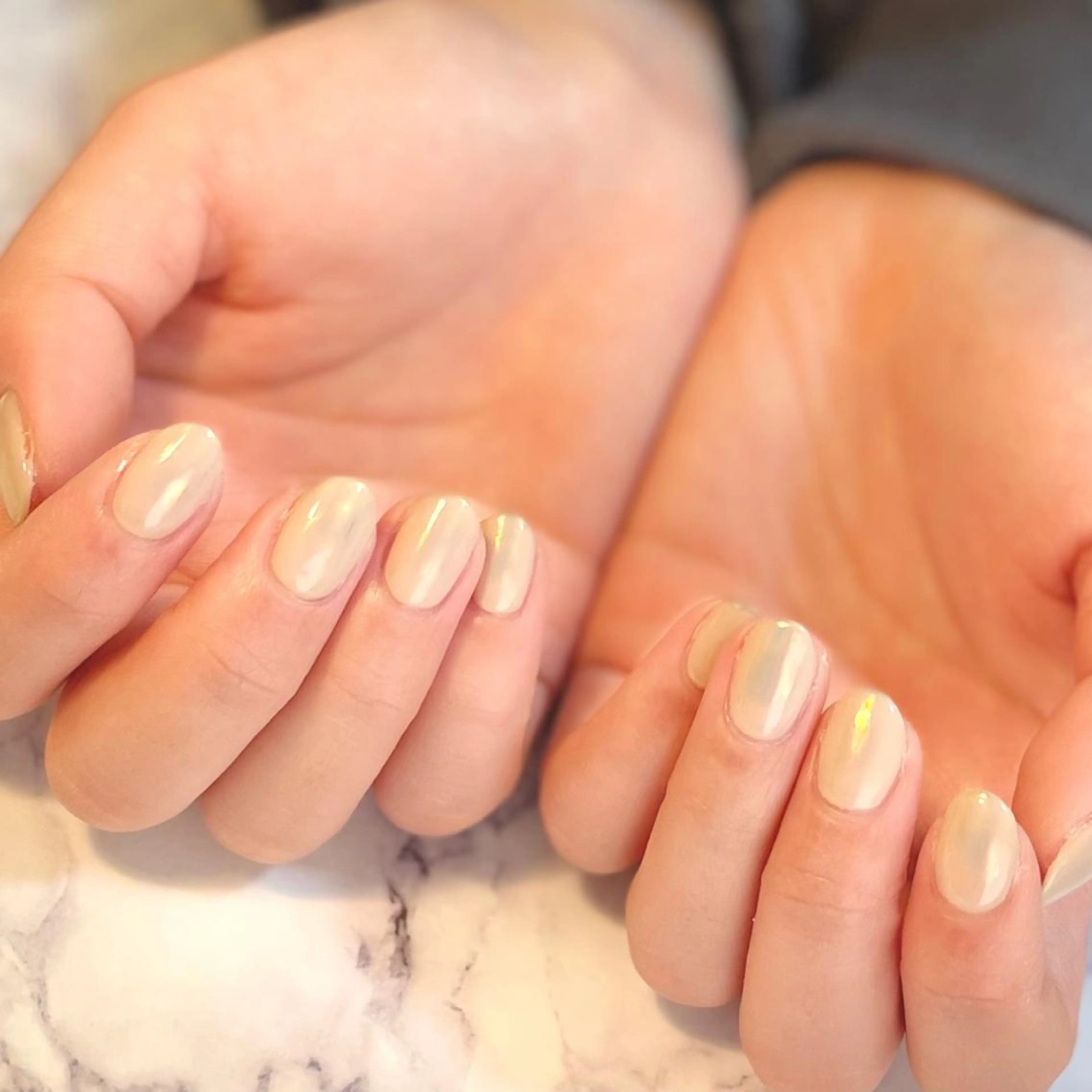 ネイル オーロラネイル ミラーネイル ワンカラーネイル KOMINE TOMOKOのネイルデザイン