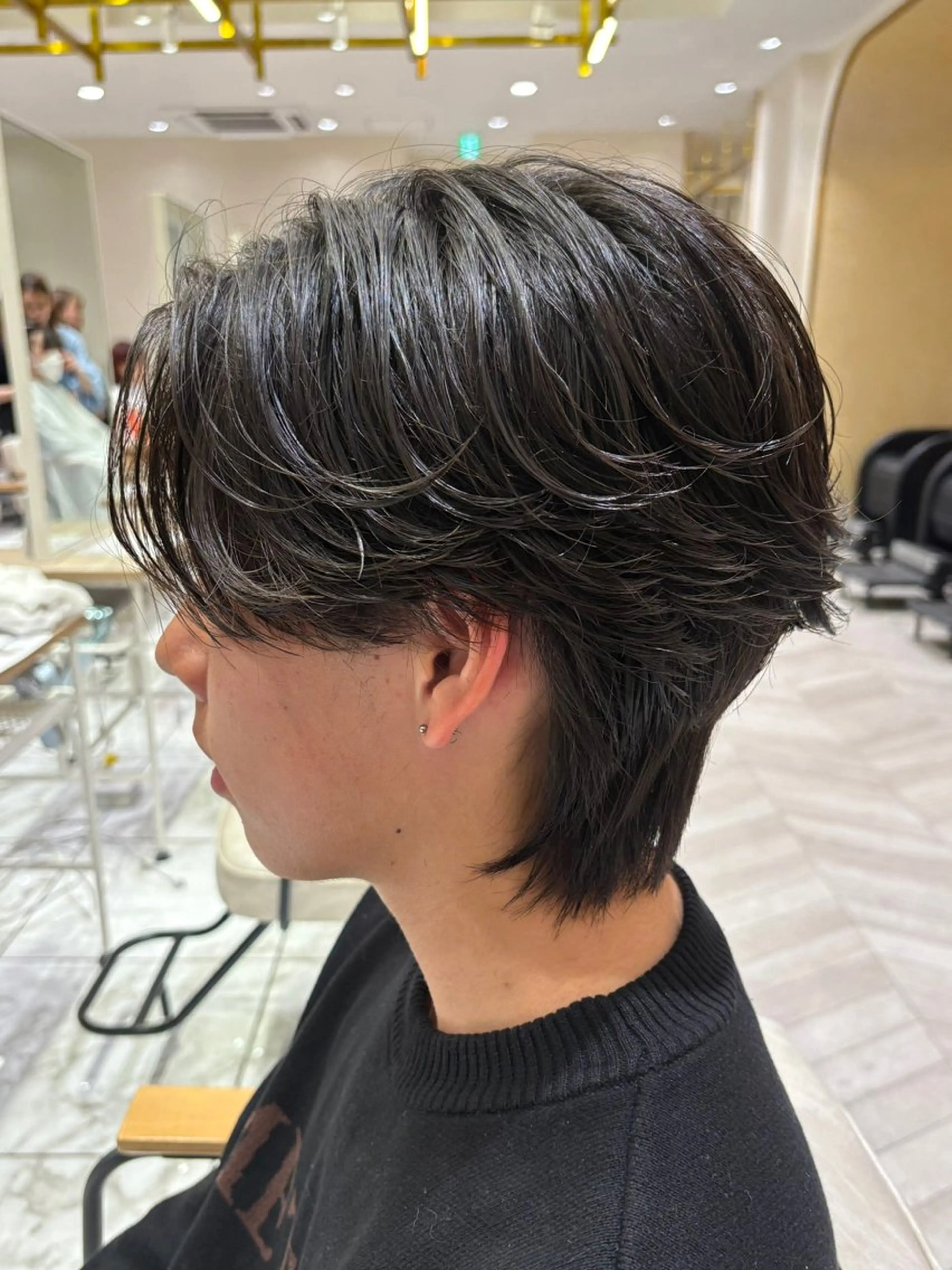 ミディアム パーマ メンズ ミディアムパーマ センターパート フェザーパーマ メンズパーマ カット パーマ 🥇メンズパーマ /縮毛矯正/木村神心のヘアスタイル