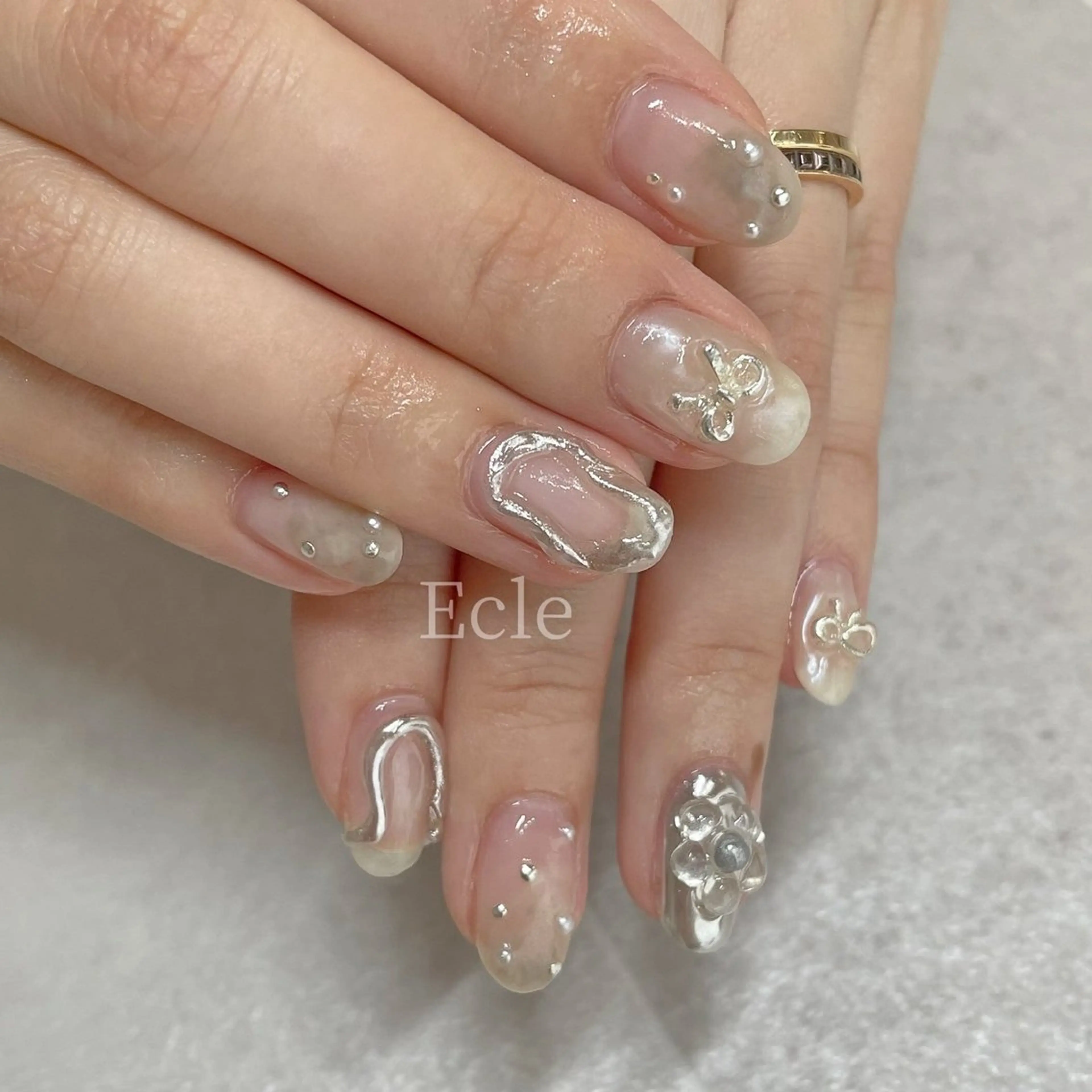 ネイル ハンドネイル Ecle MATSUDAの眉毛・アイブロウイメージ