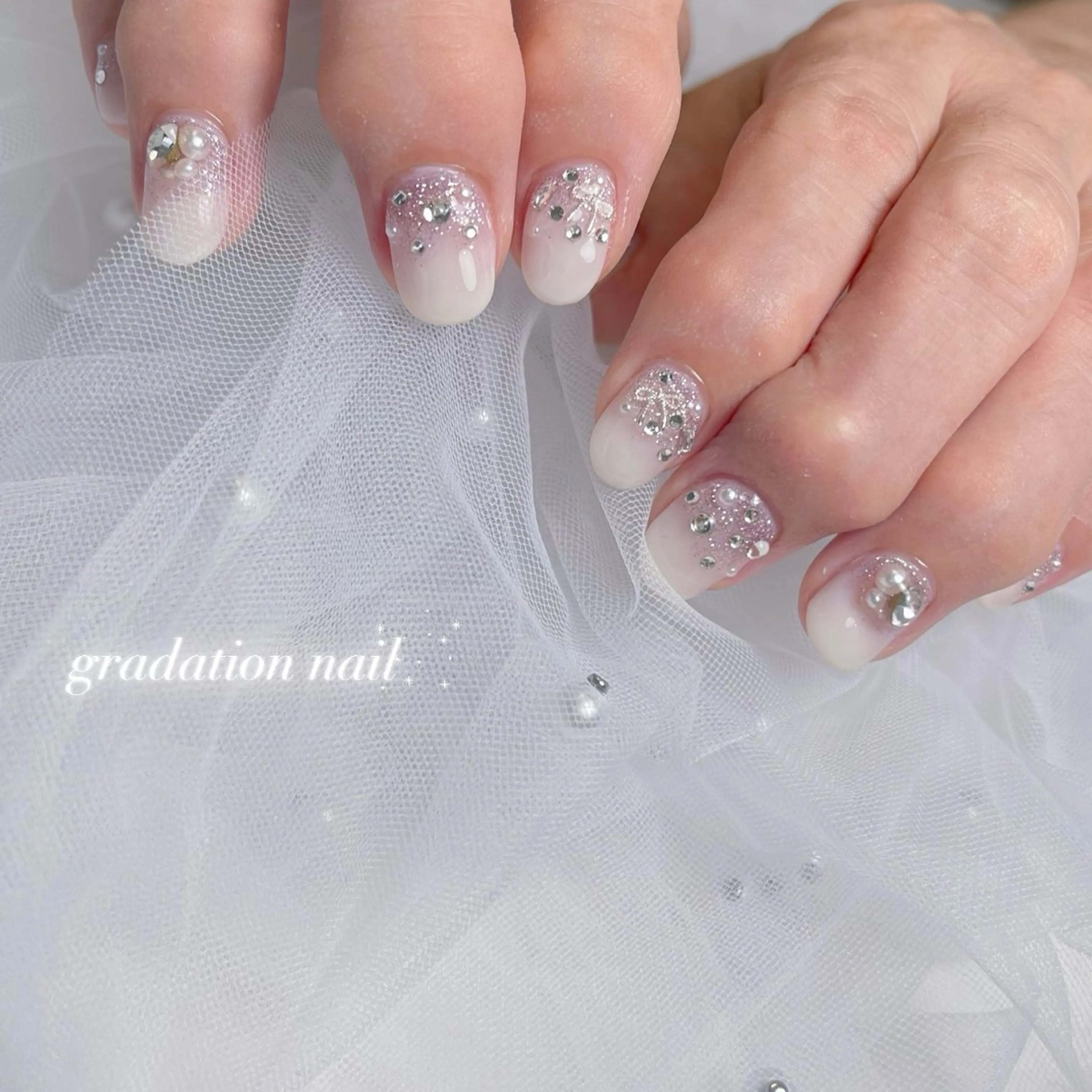 ネイル 長さ出し 韓国ネイル シンプルネイル ワンホンネイル ハンドネイル RE SALONのネイルデザイン