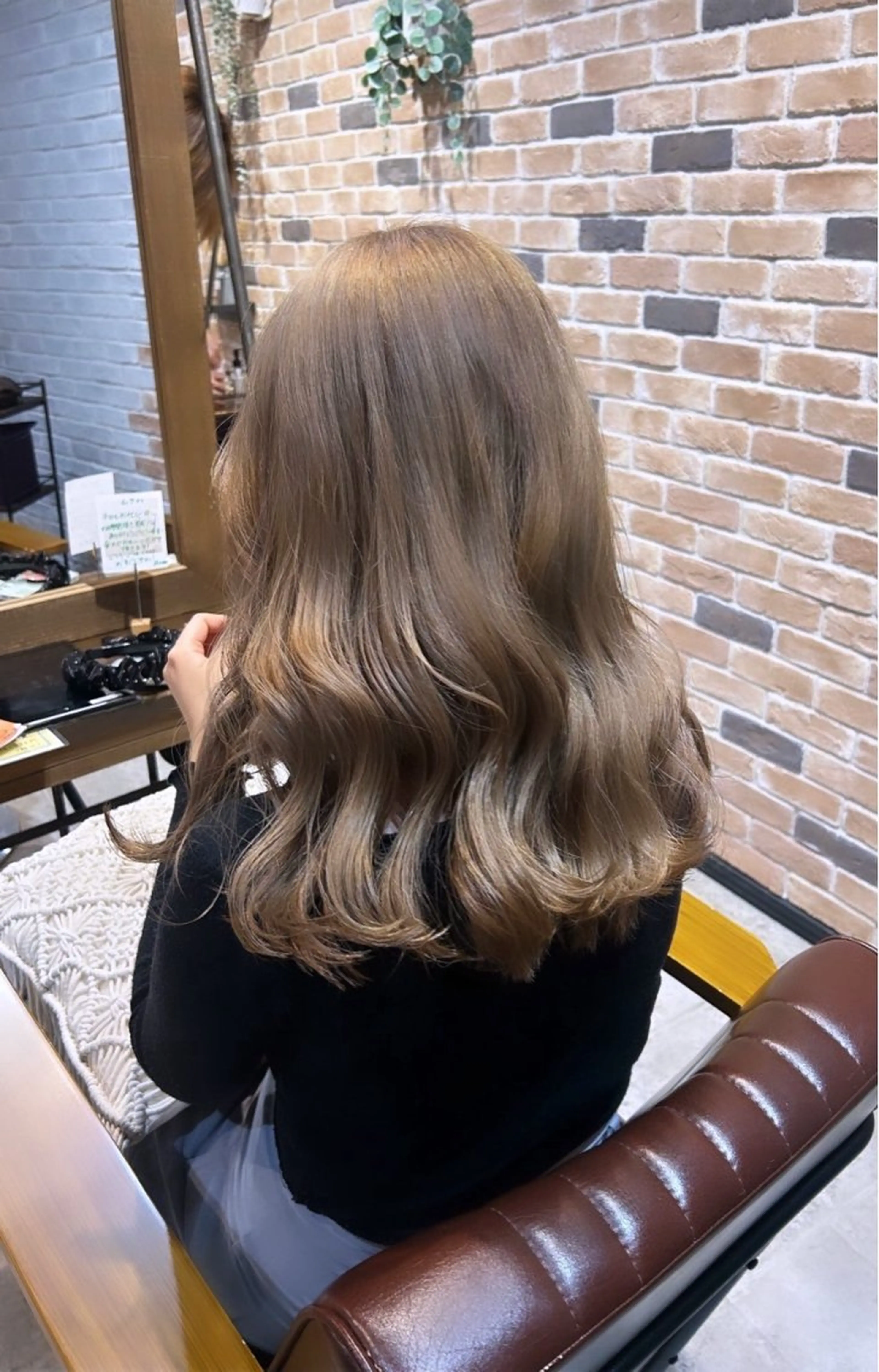 セミロング 米村 美咲のヘアスタイル